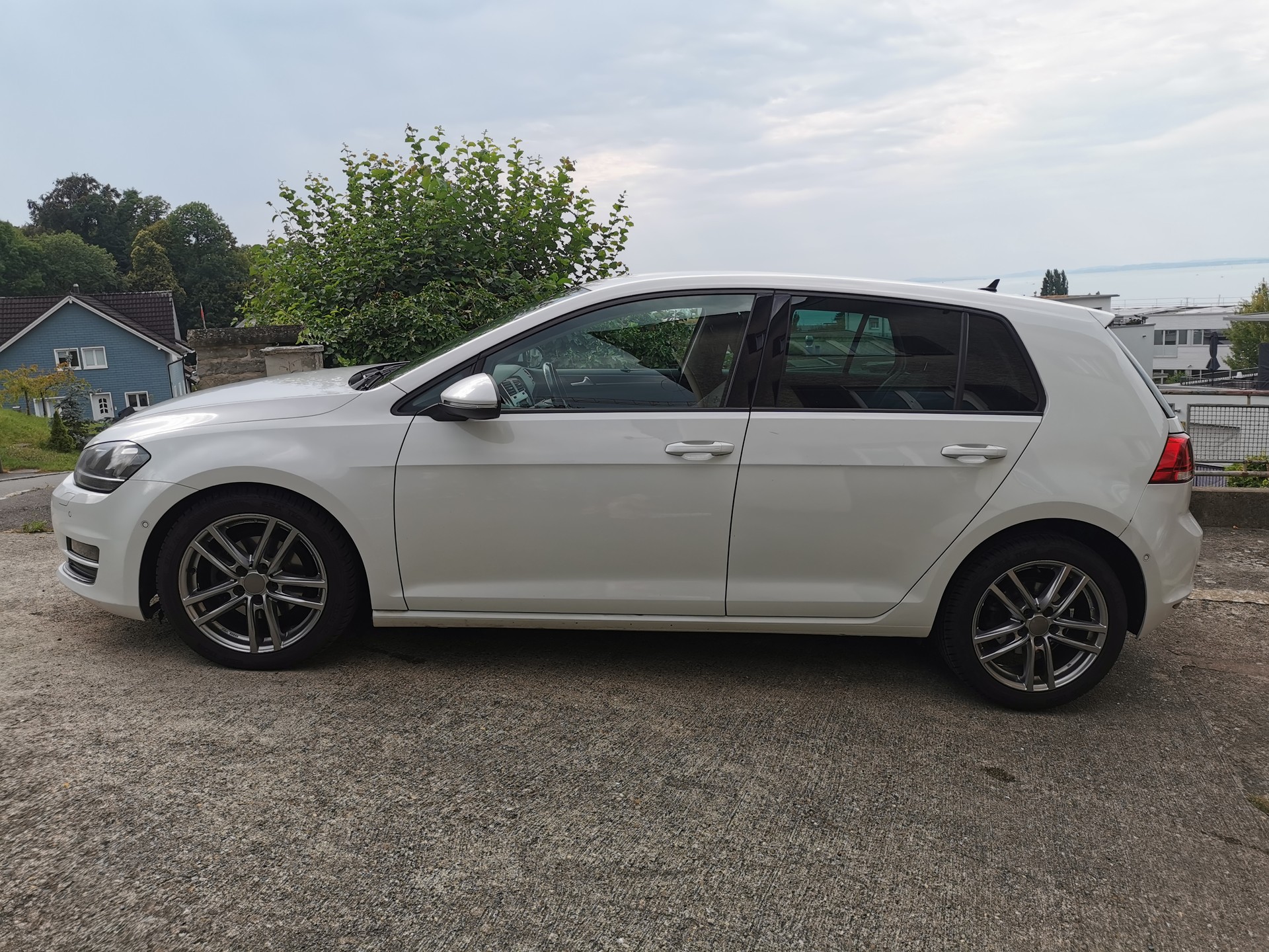 VW 1.4 TSI ACT Highline DSG-image-2