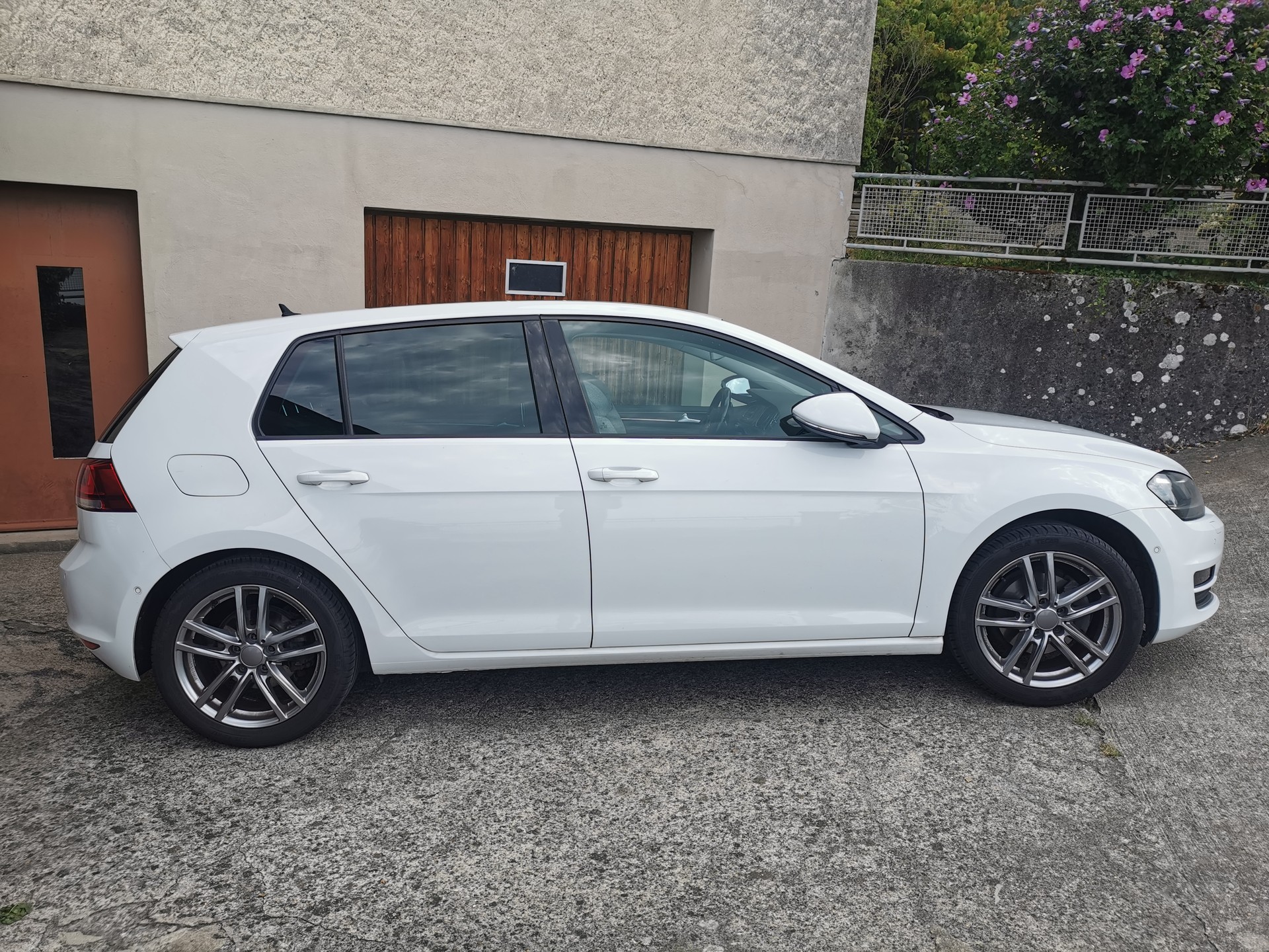 VW 1.4 TSI ACT Highline DSG-image-1