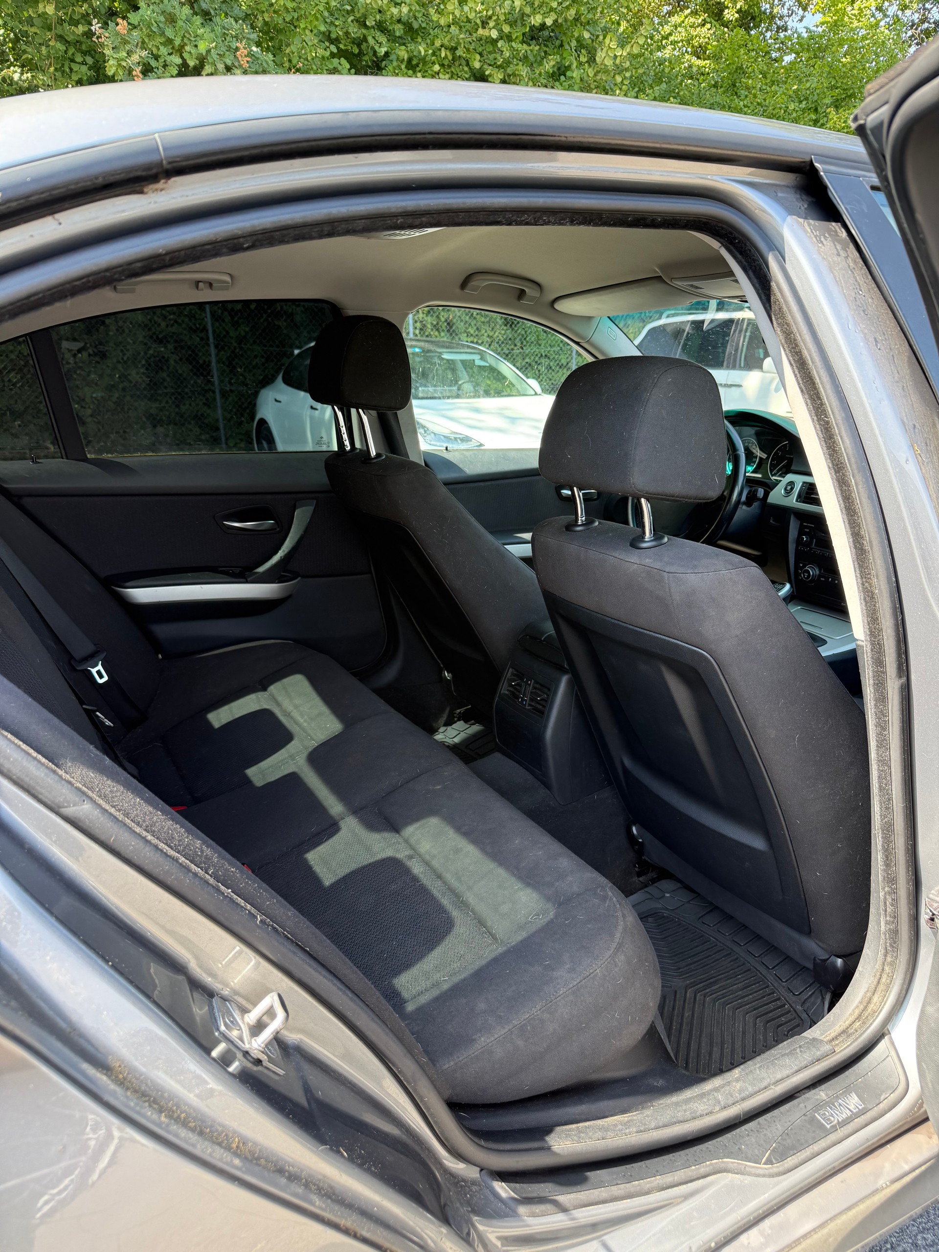 BMW 316i-image-6