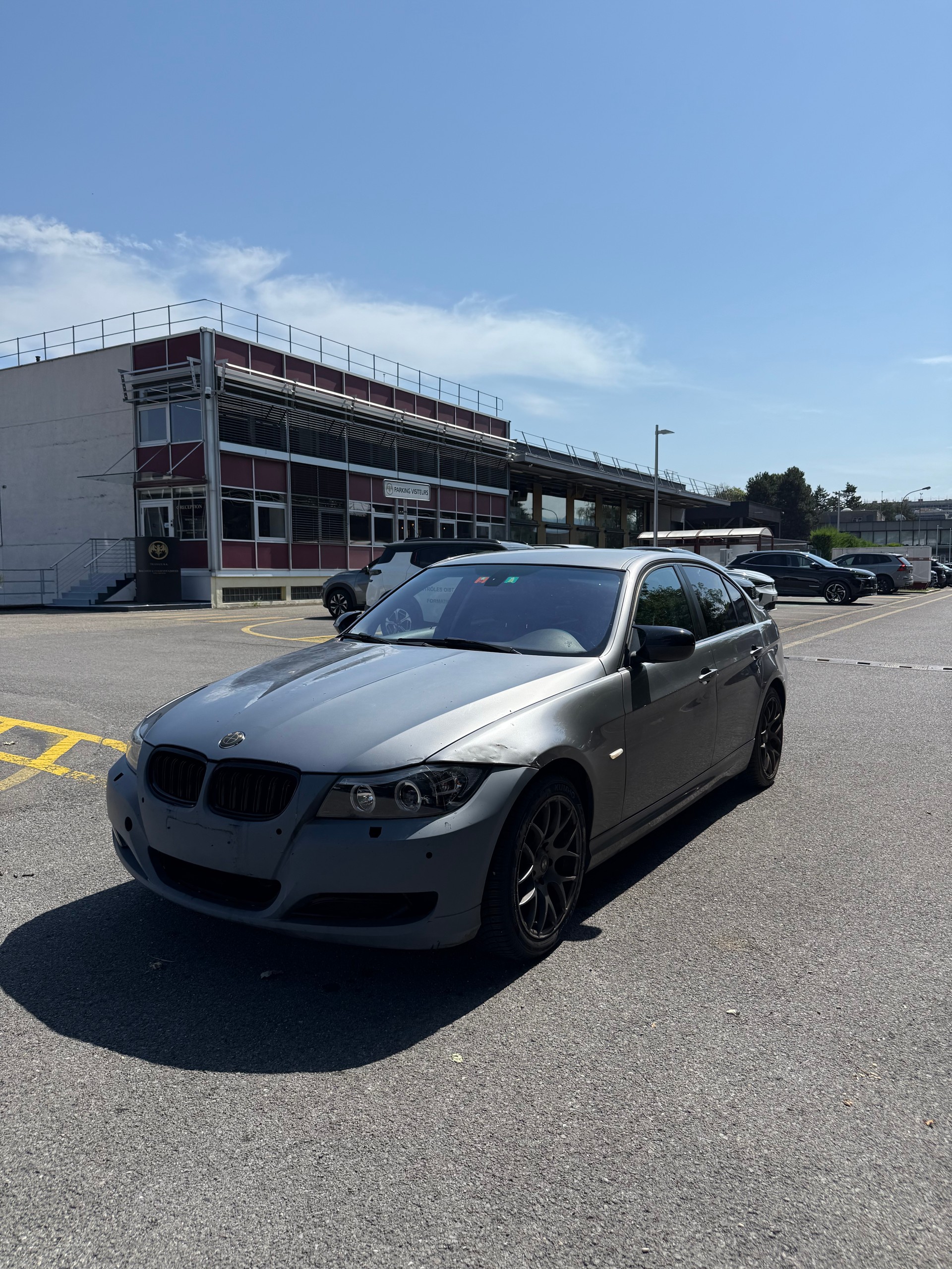 BMW 316i-image-0