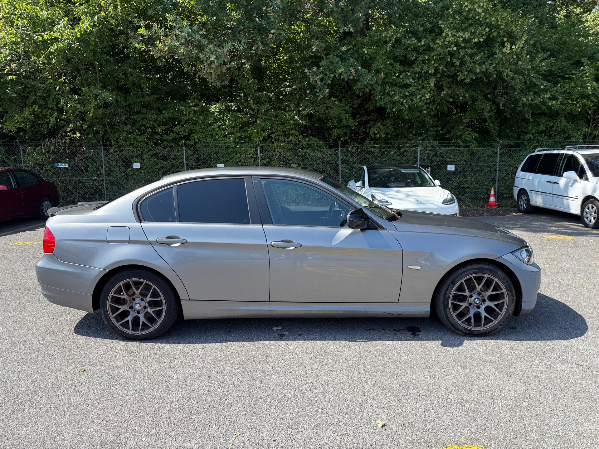 BMW 316i-image-4