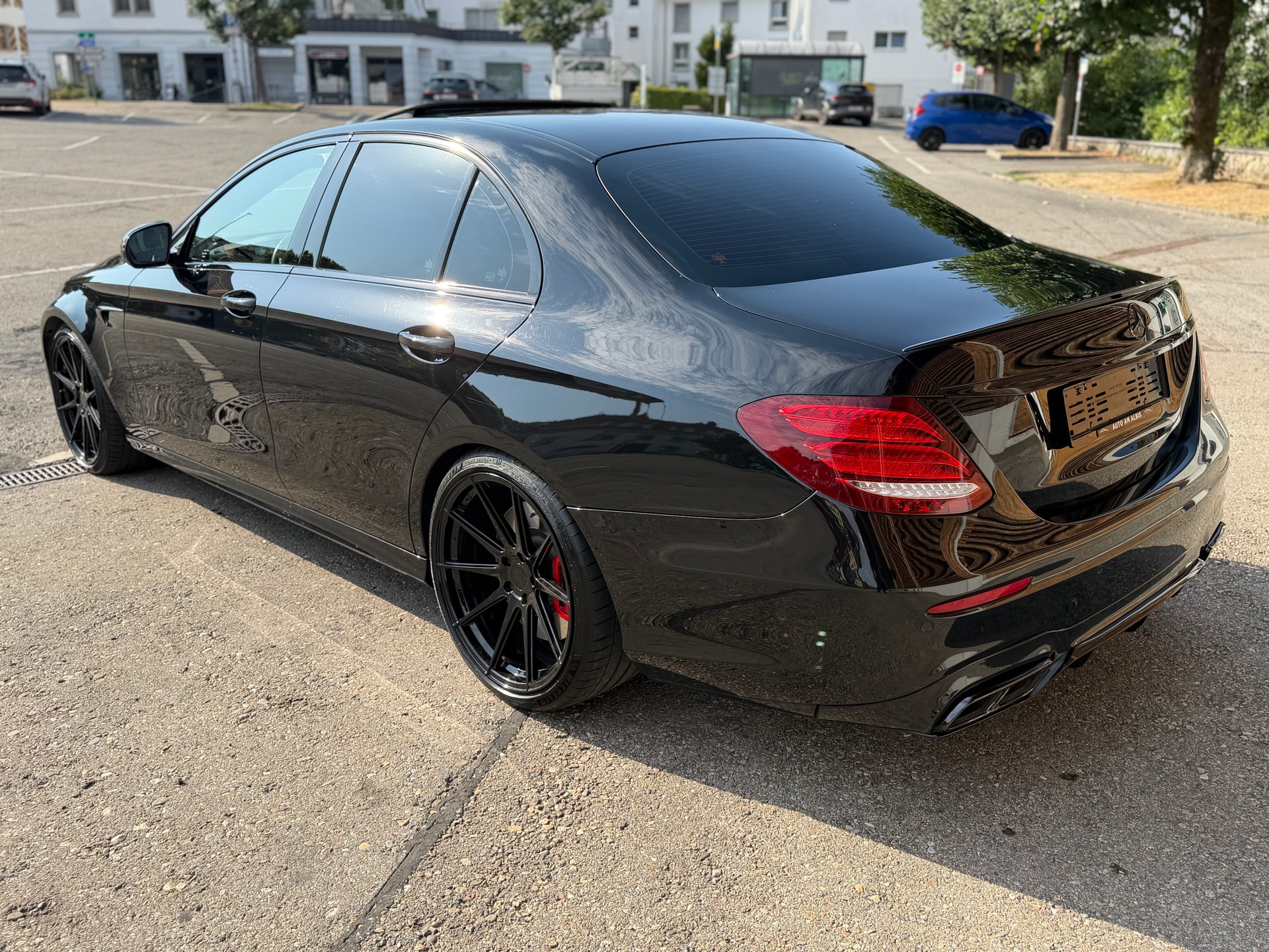 MERCEDES-BENZ E 53 AMG 4Matic 9G-Tronic-image-6