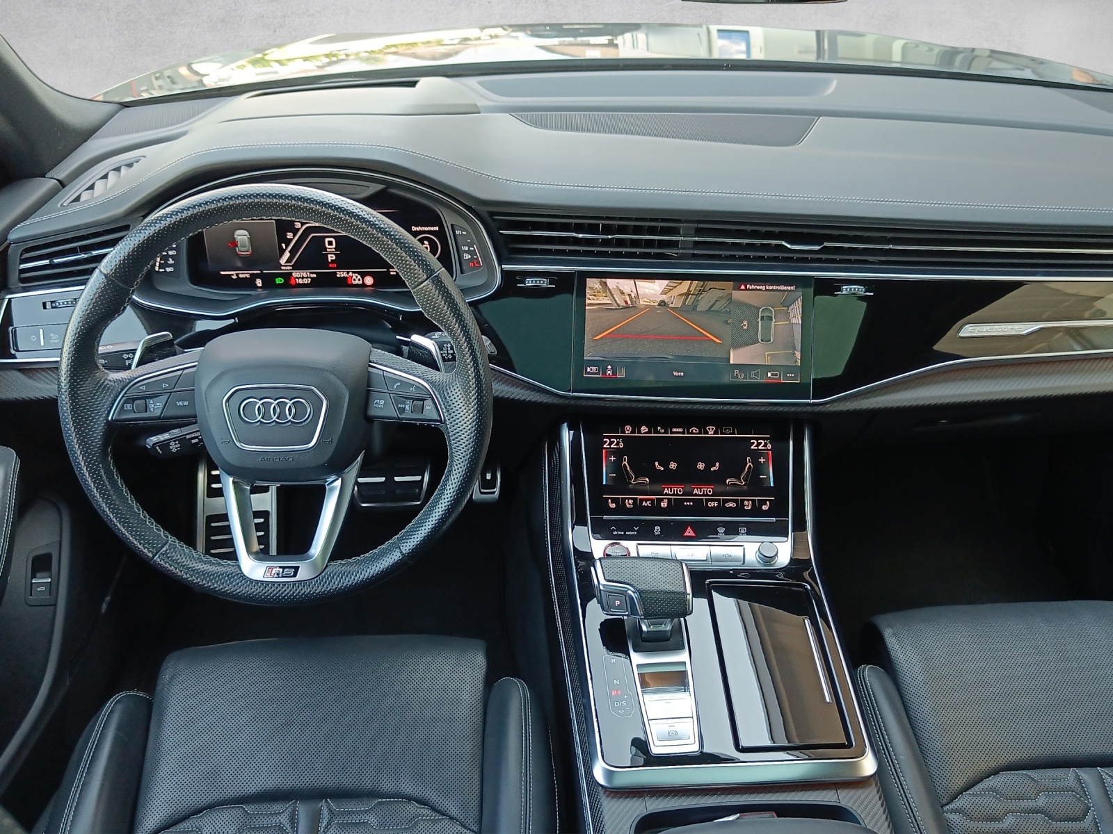 AUDI RS Q8 4.0 V8 TFSI quattro T-Tronic*8-Fach Räder*AHK*Panoramadach*-image-11