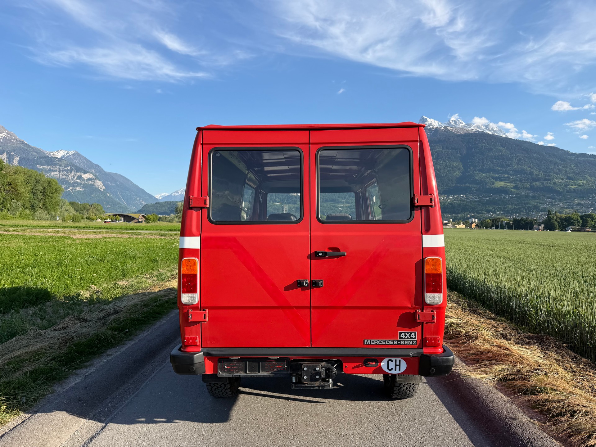 MERCEDES-BENZ 310 (602/35)-image-4
