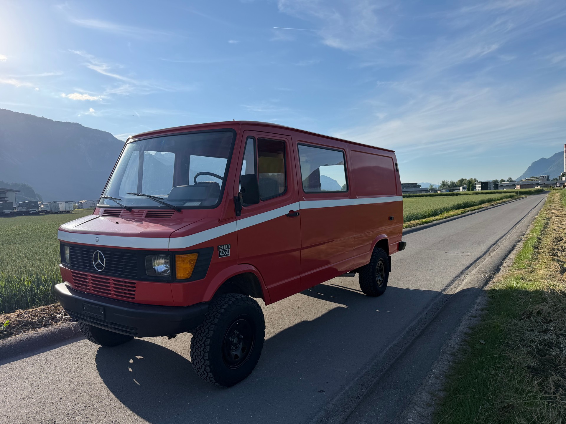 MERCEDES-BENZ 310 (602/35)-image-2
