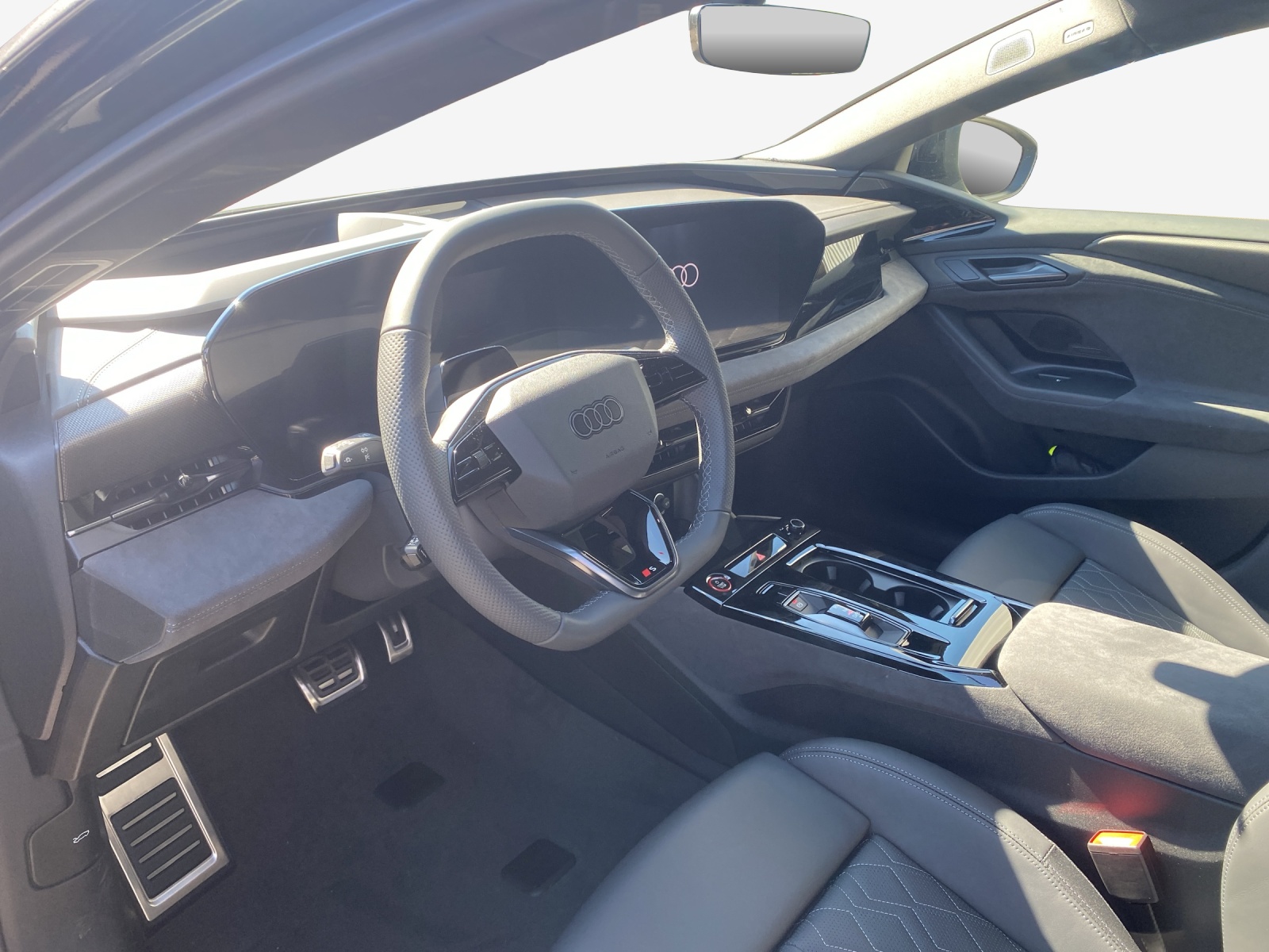 AUDI A6 Sportback e-tron quattro-image-14
