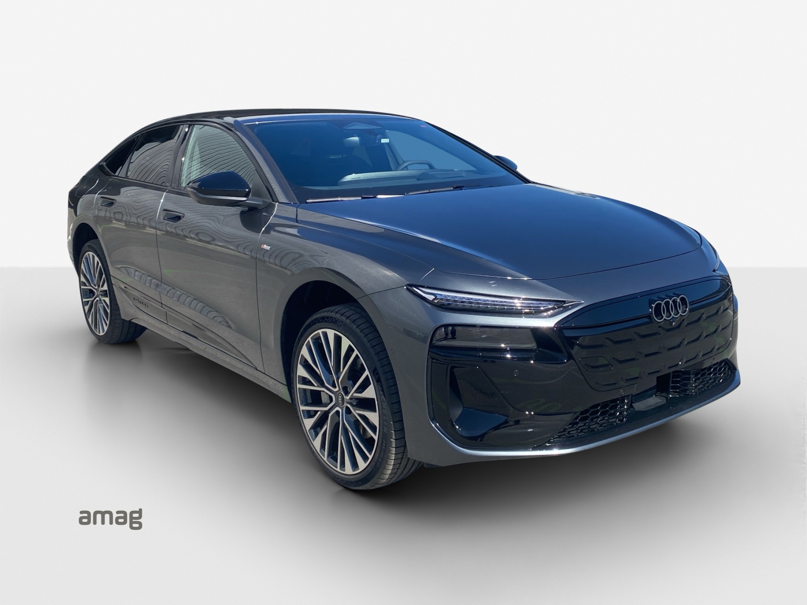 AUDI A6 Sportback e-tron quattro-image-5