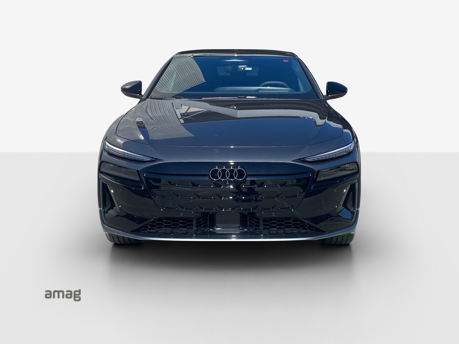 AUDI A6 Sportback e-tron quattro-image-6