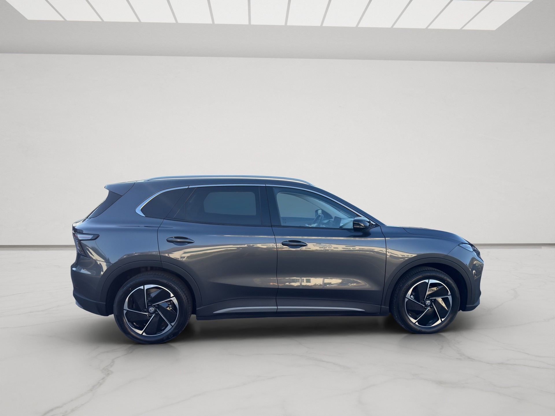 MG S5 EV 64kWh Luxury-image-4