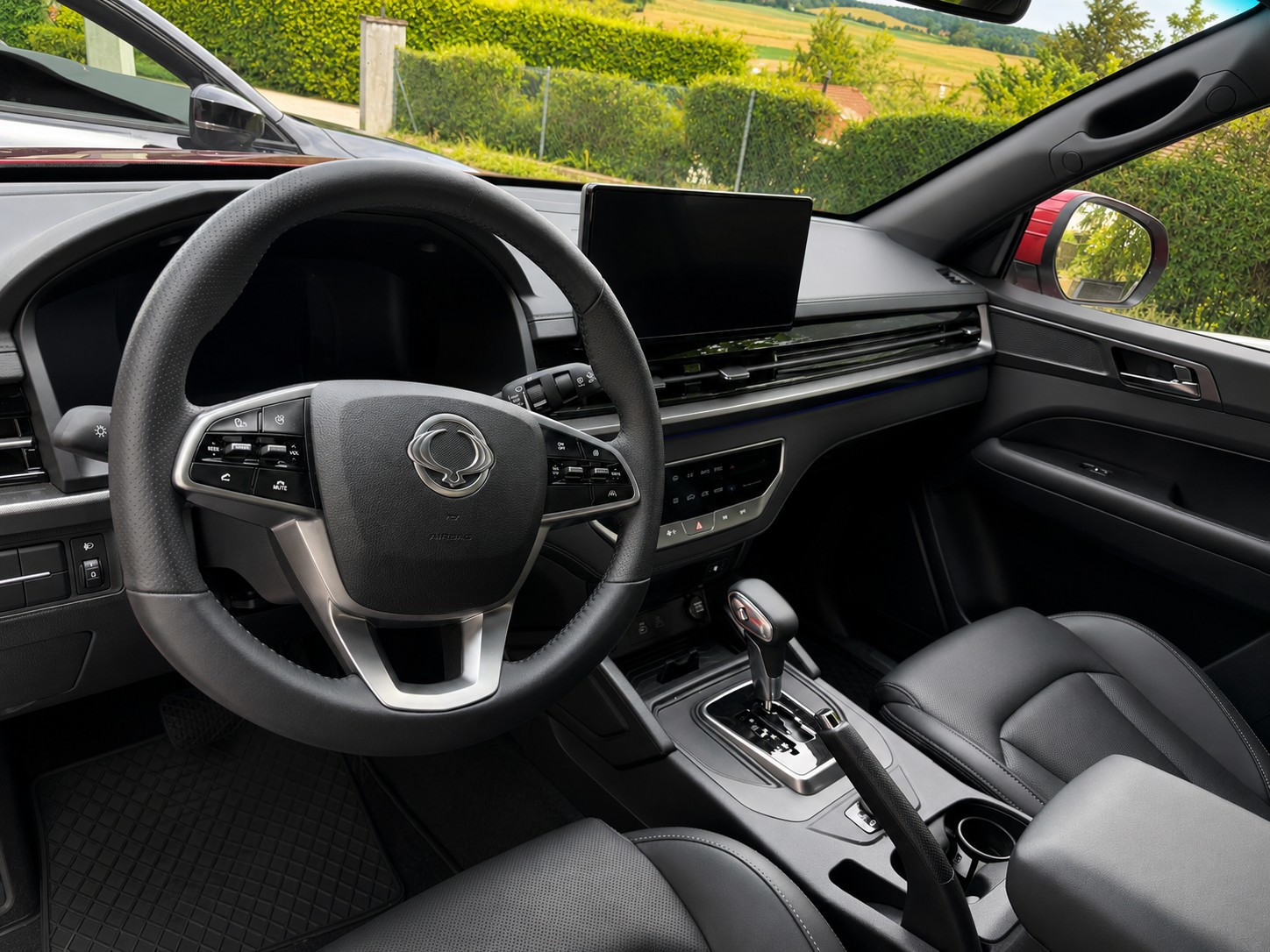 KGM-SsangYong 2.2 e-XDI Titanium-image-5