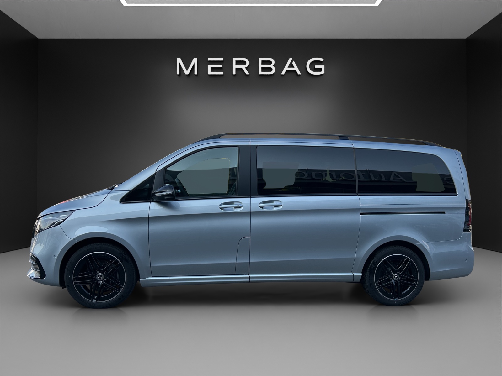 MERCEDES-BENZ V 300 d lang 4Matic Swiss Edition 9G-Tronic-image-2