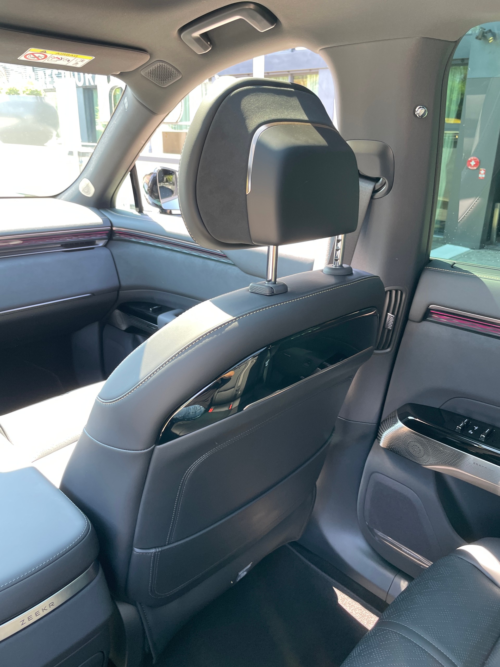 ZEEKR 7X 100kWh Privilege AWD mit Comfort inkl. Cockpit Paket mit AHK-image-21