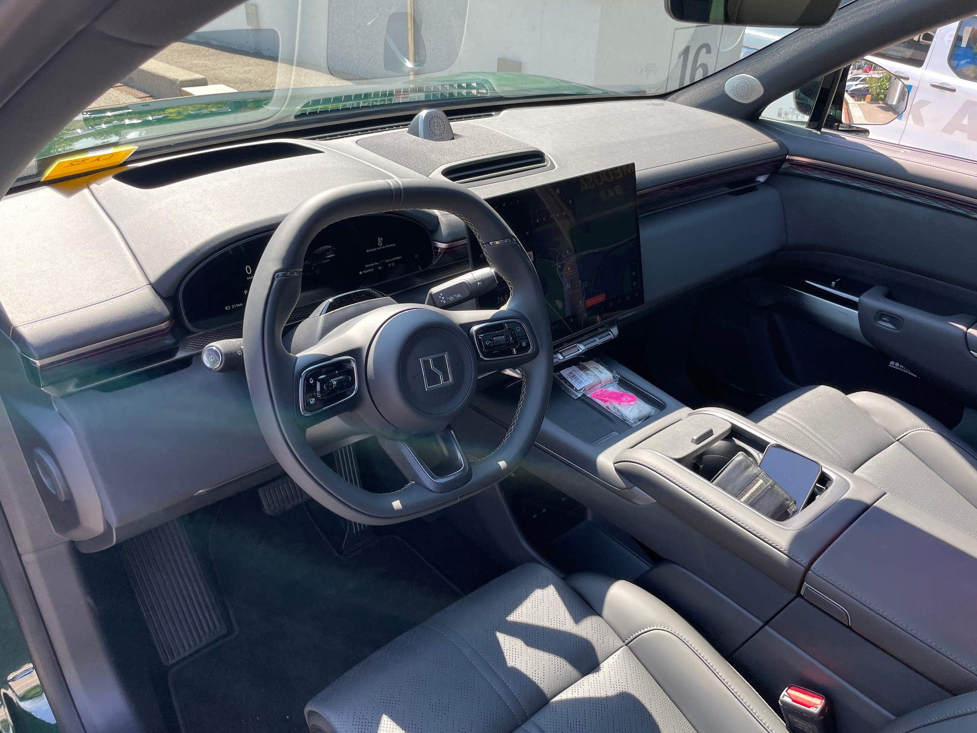 ZEEKR 7X 100kWh Privilege AWD mit Comfort inkl. Cockpit Paket mit AHK-image-11