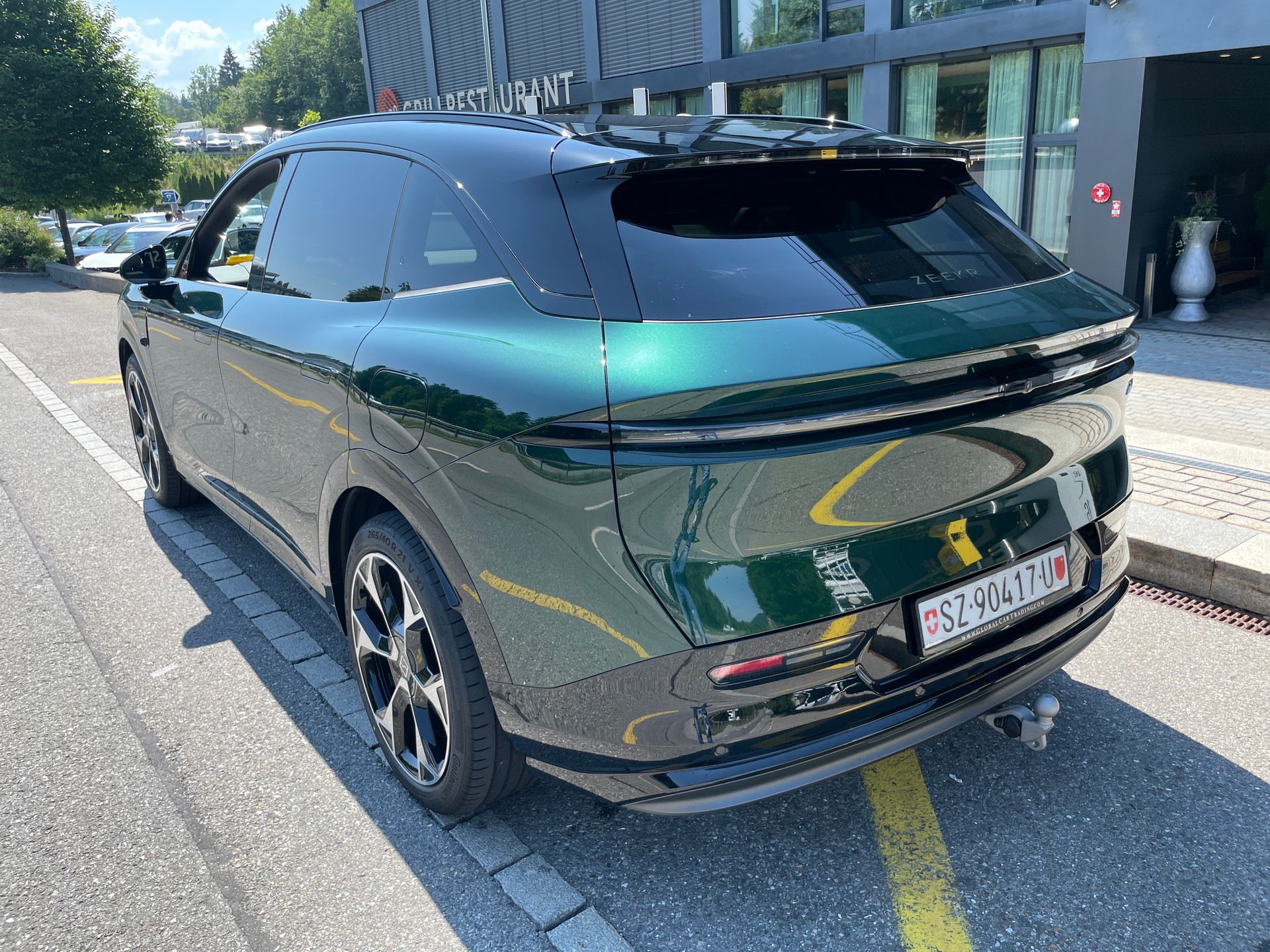 ZEEKR 7X 100kWh Privilege AWD mit Comfort inkl. Cockpit Paket mit AHK-image-8