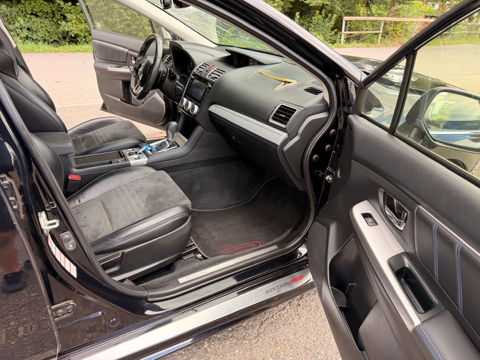 SUBARU Levorg 1.6 GT-S AWD Lineartronic Red Edition-image-11