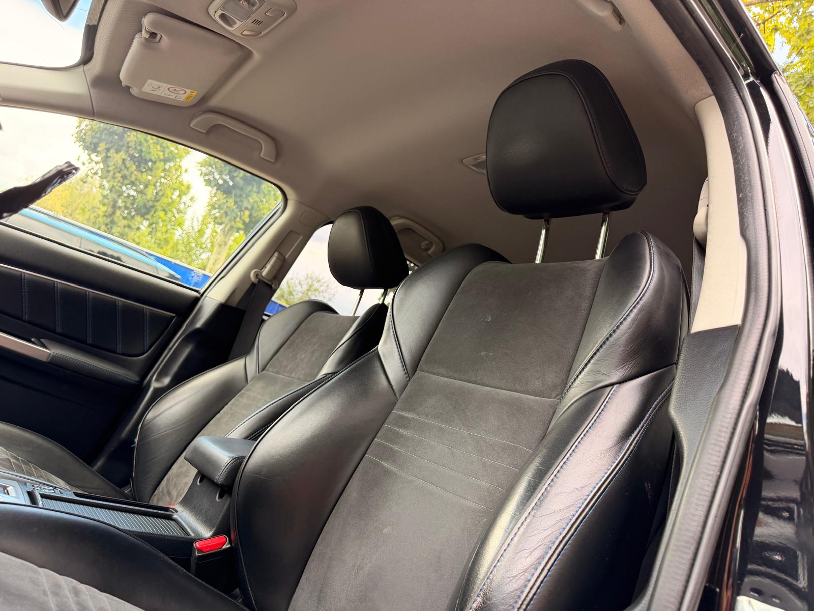 SUBARU Levorg 1.6 GT-S AWD Lineartronic Red Edition-image-14