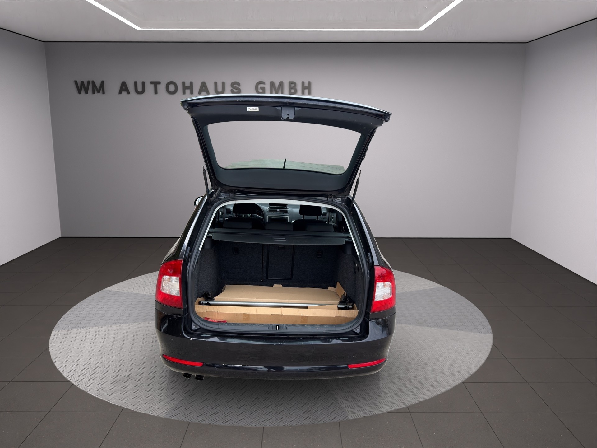 SKODA Octavia Combi 1.4 TSI Entry-image-8