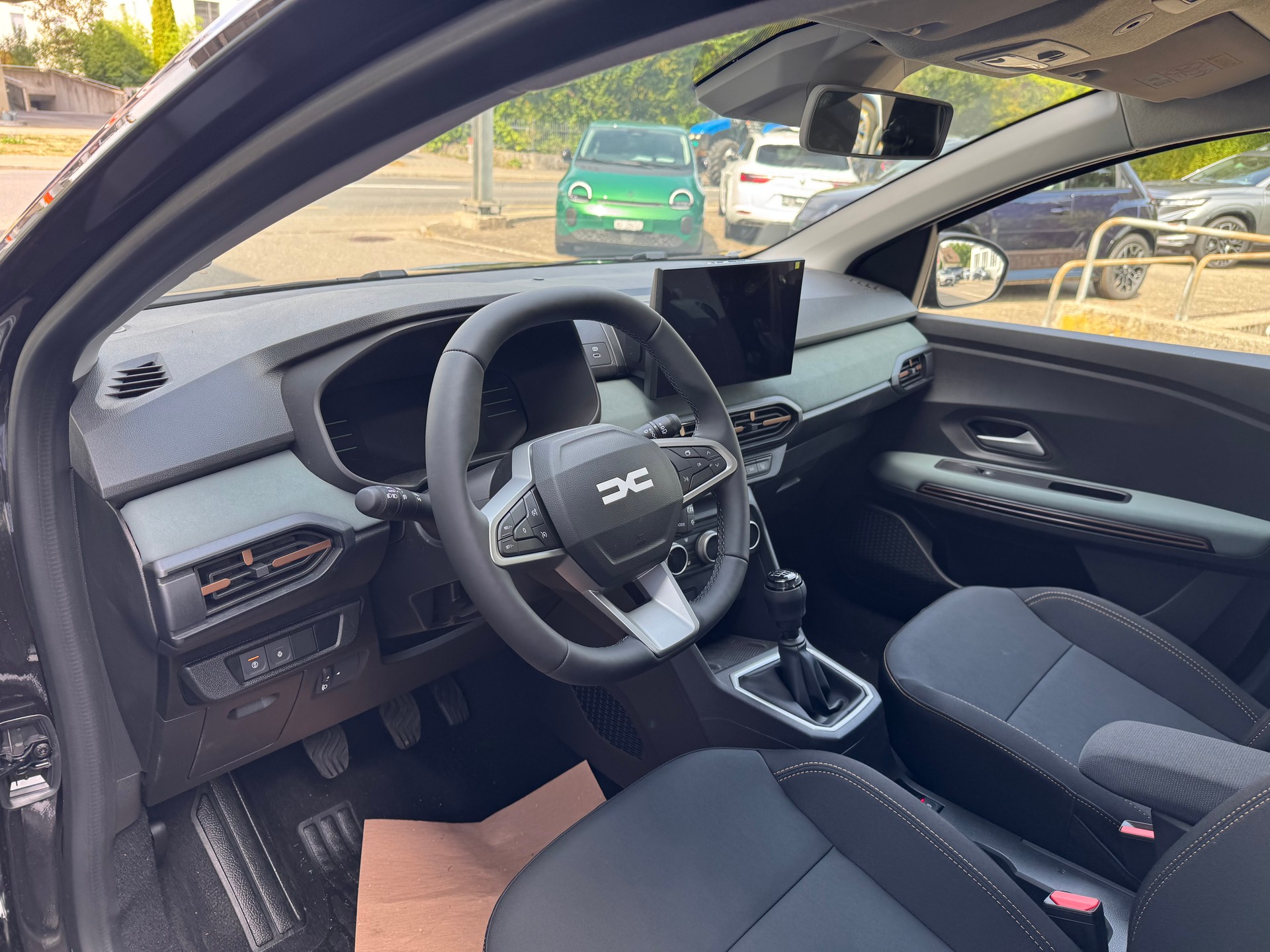 DACIA Sandero Stepway TCe 110 Extreme-image-12
