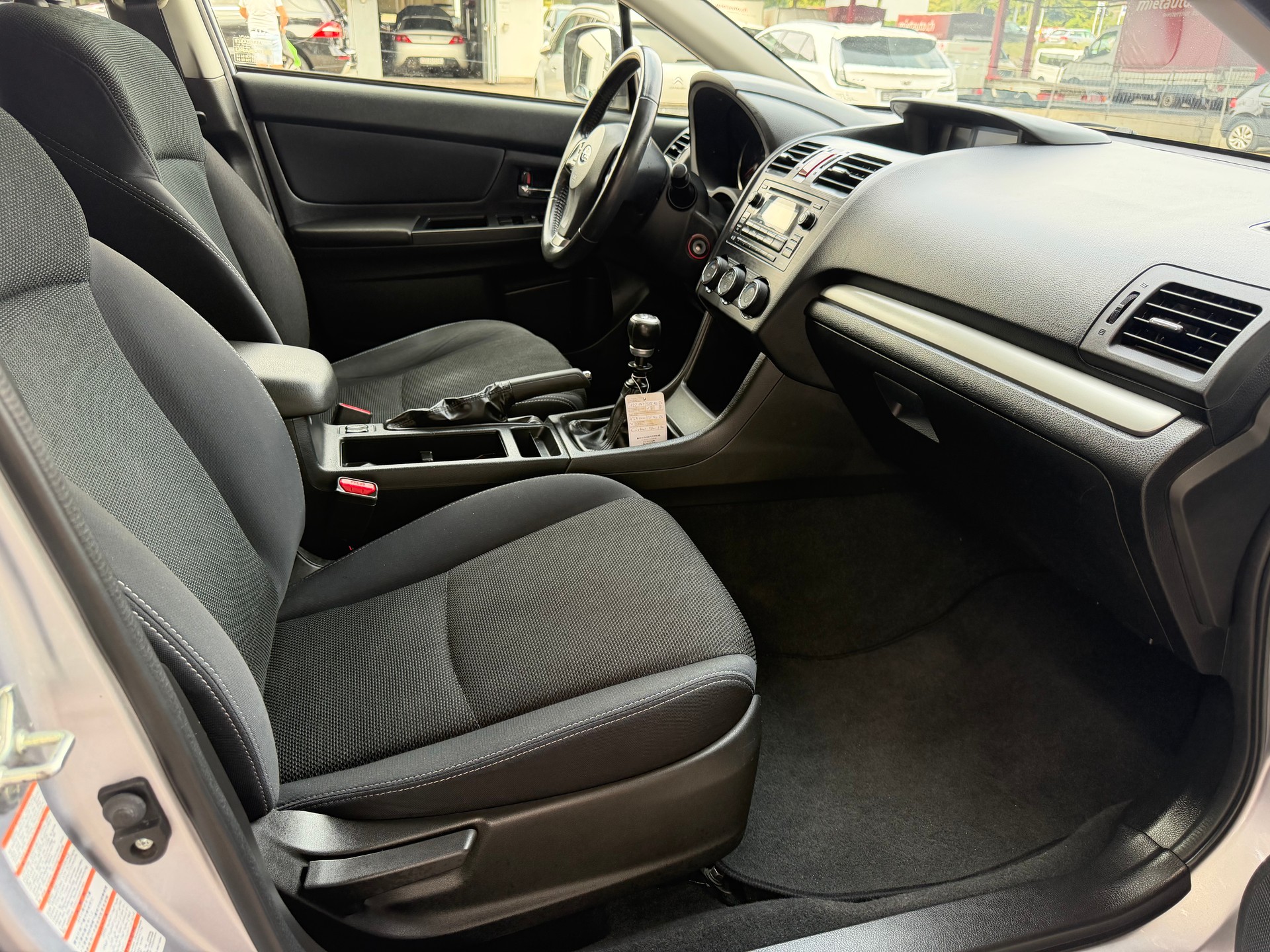 SUBARU XV 2.0 Swiss One AWD-image-10