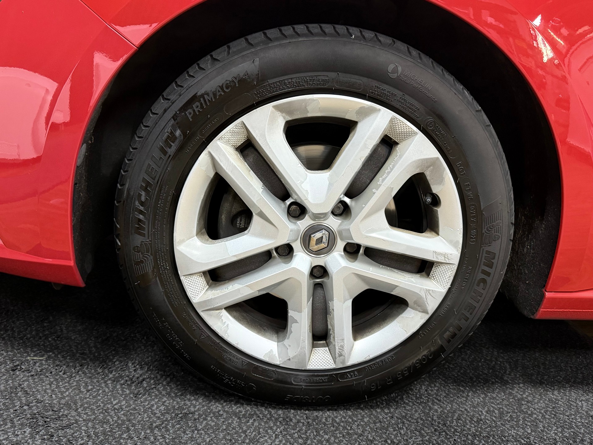 RENAULT Mégane Grandtour 1.5 dCi Business EDC-image-25