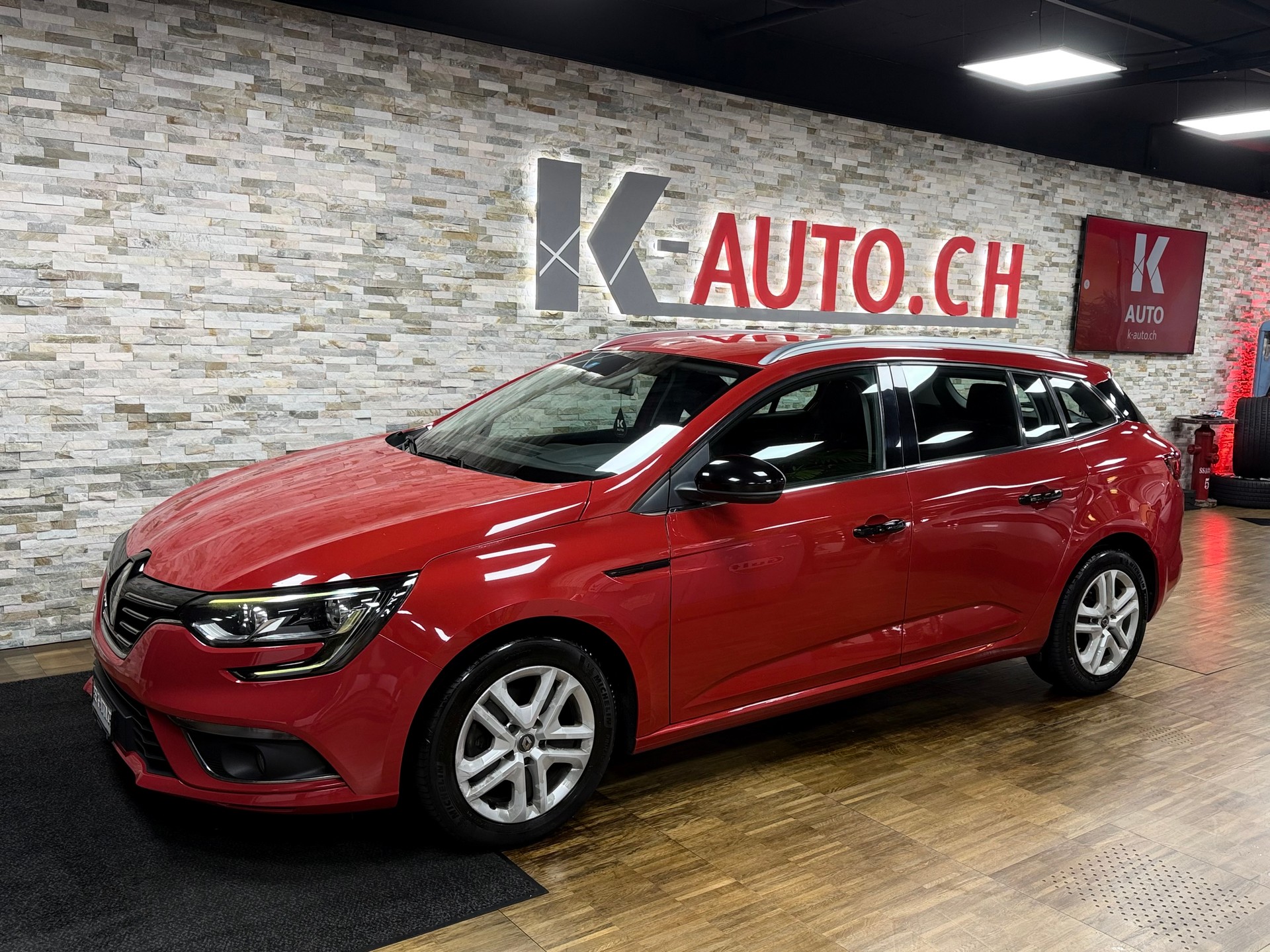 RENAULT Mégane Grandtour 1.5 dCi Business EDC-image-1