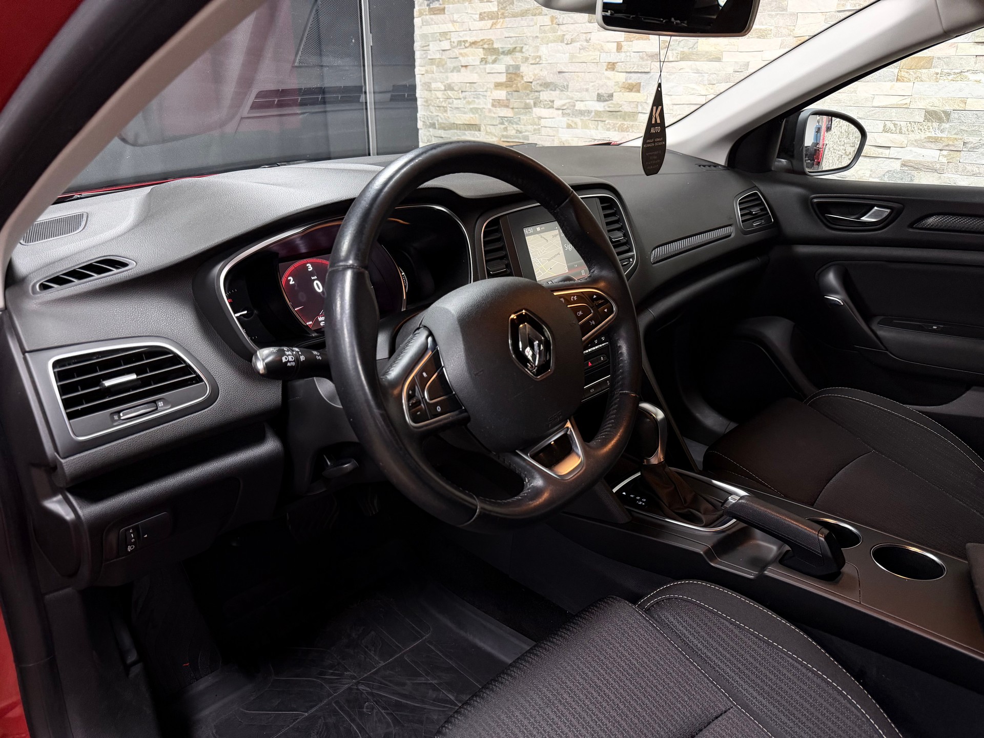 RENAULT Mégane Grandtour 1.5 dCi Business EDC-image-11