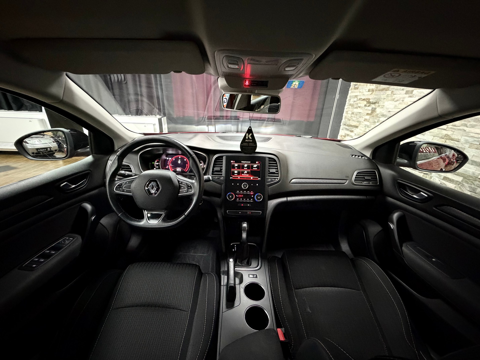 RENAULT Mégane Grandtour 1.5 dCi Business EDC-image-21