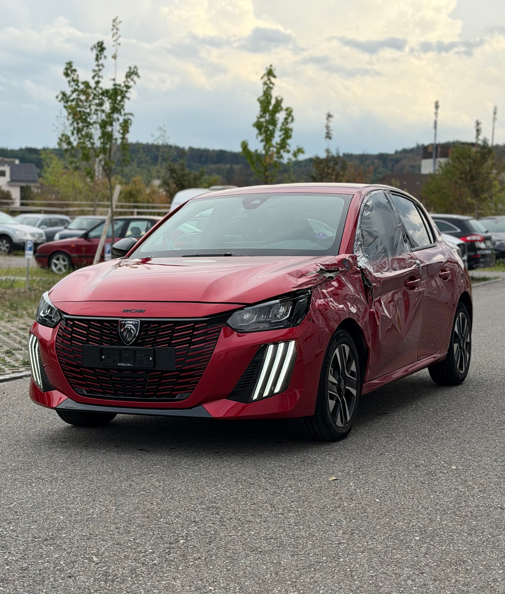 PEUGEOT 208 1.2 MHEV 110 Allure-image-0