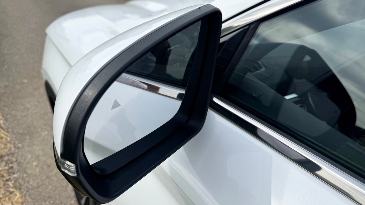 BYD Seal U DM-i Design AWD-image-10