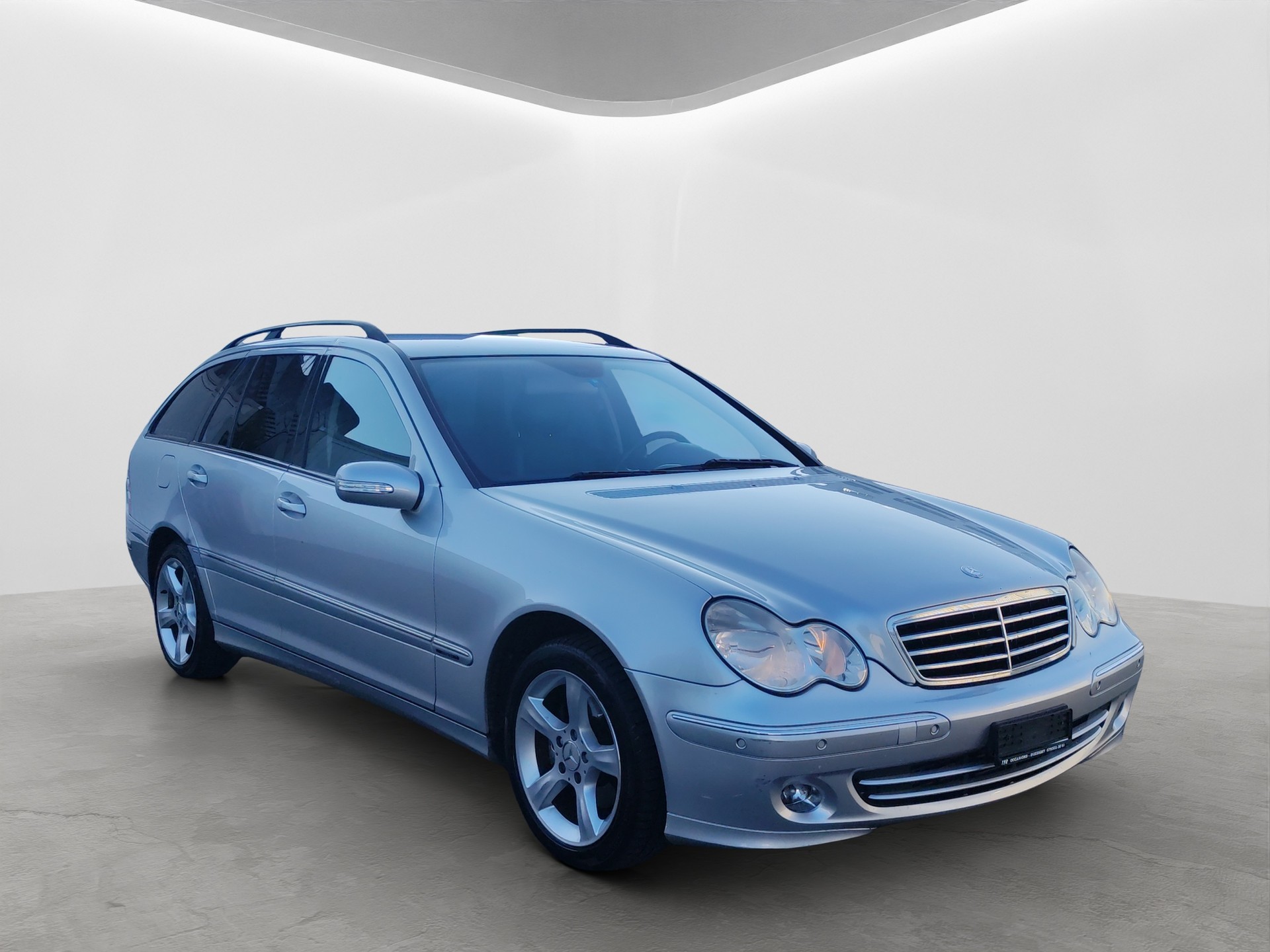 MERCEDES-BENZ C 180 Kompressor Avantgarde-image-10