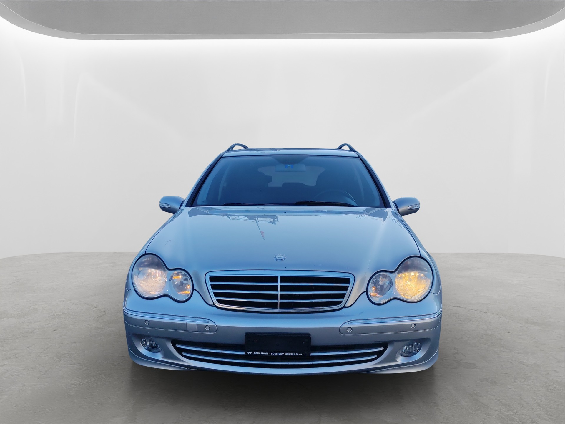 MERCEDES-BENZ C 180 Kompressor Avantgarde-image-12
