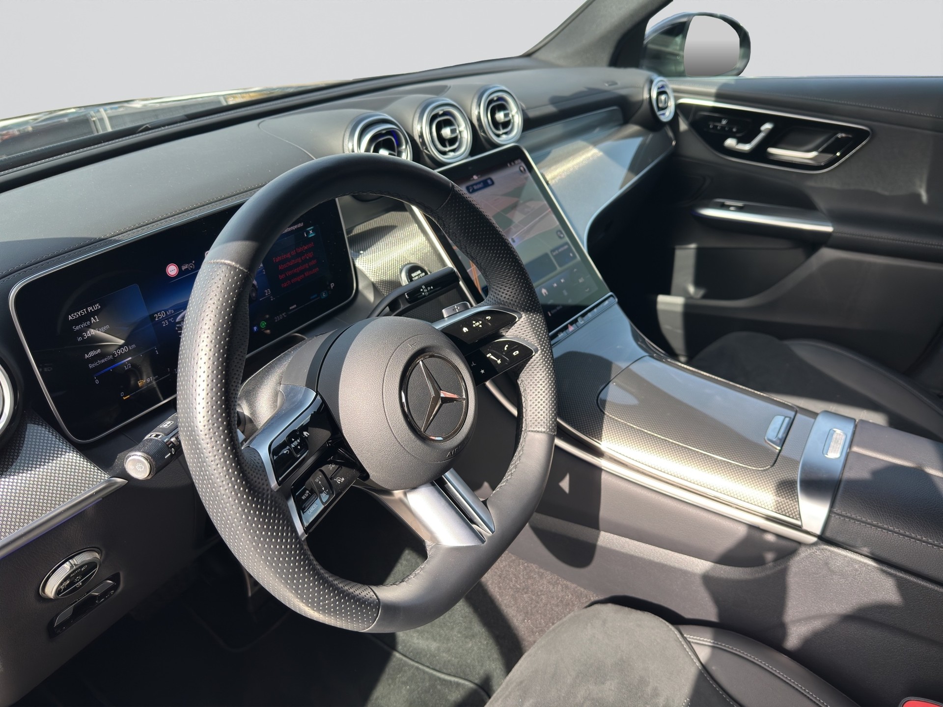 MERCEDES-BENZ GLC 300 d 4Matic 9G-Tronic AMG Line-image-6