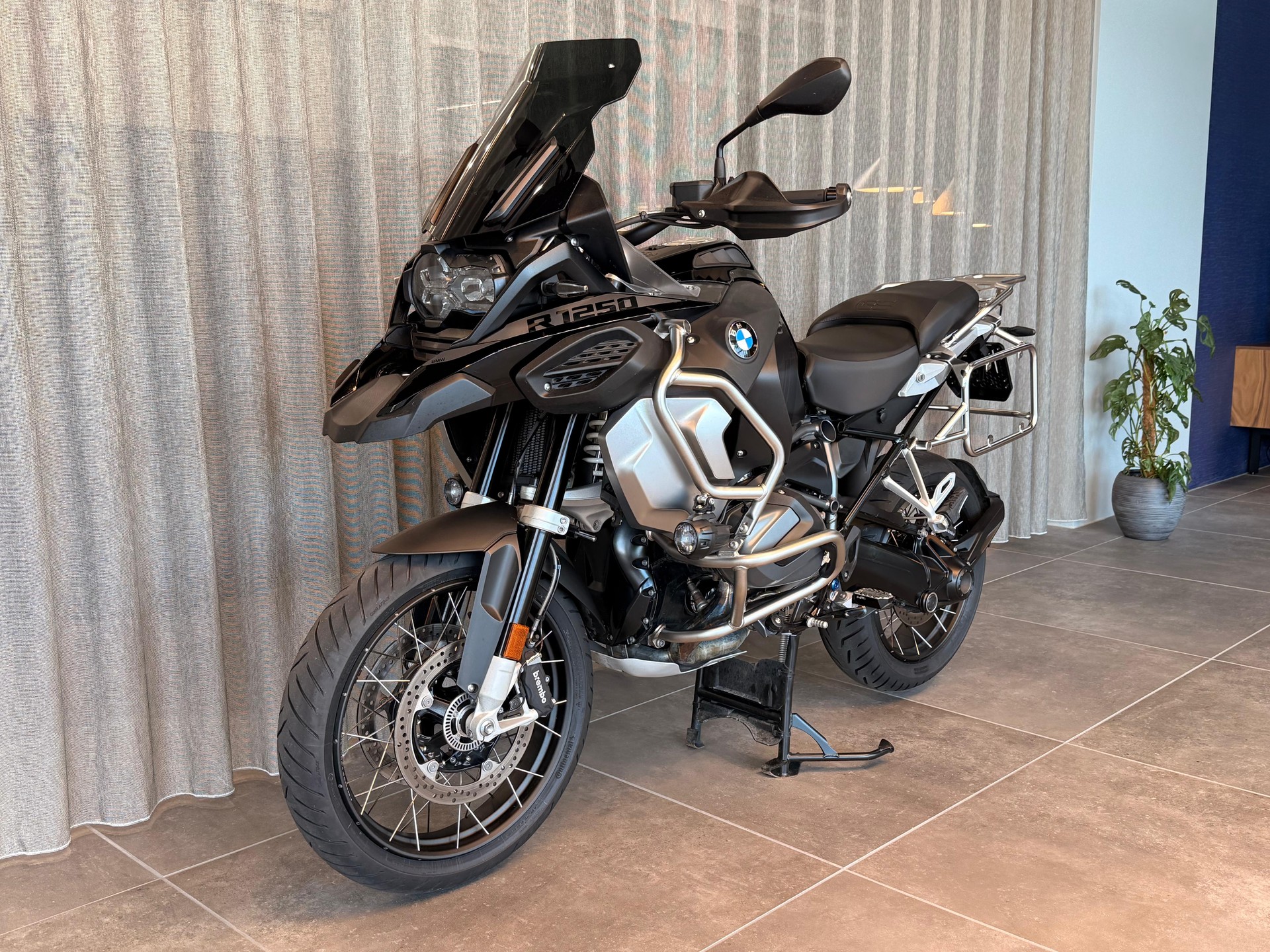 BMW R 1250 GS Adventure-image-4