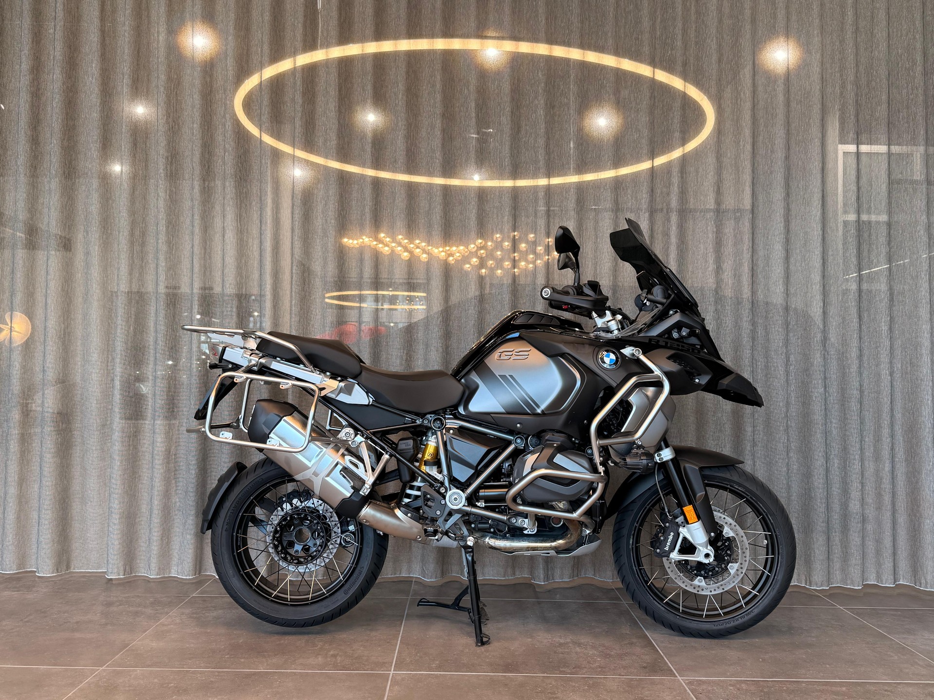 BMW R 1250 GS Adventure-showroom-element-1