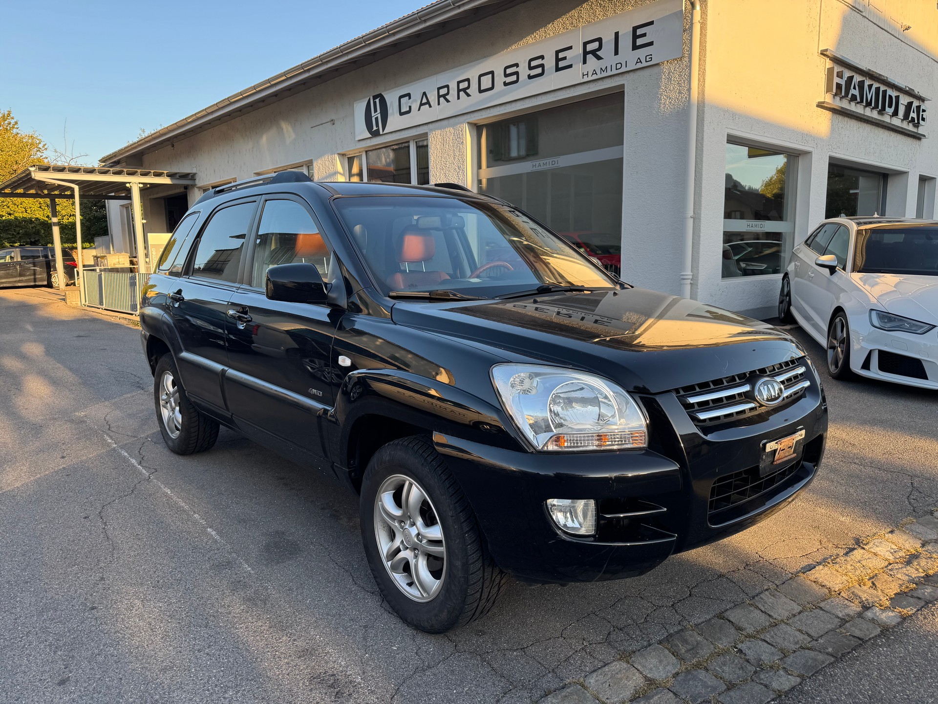 KIA Sportage 2.0 CVVT Style-image-0