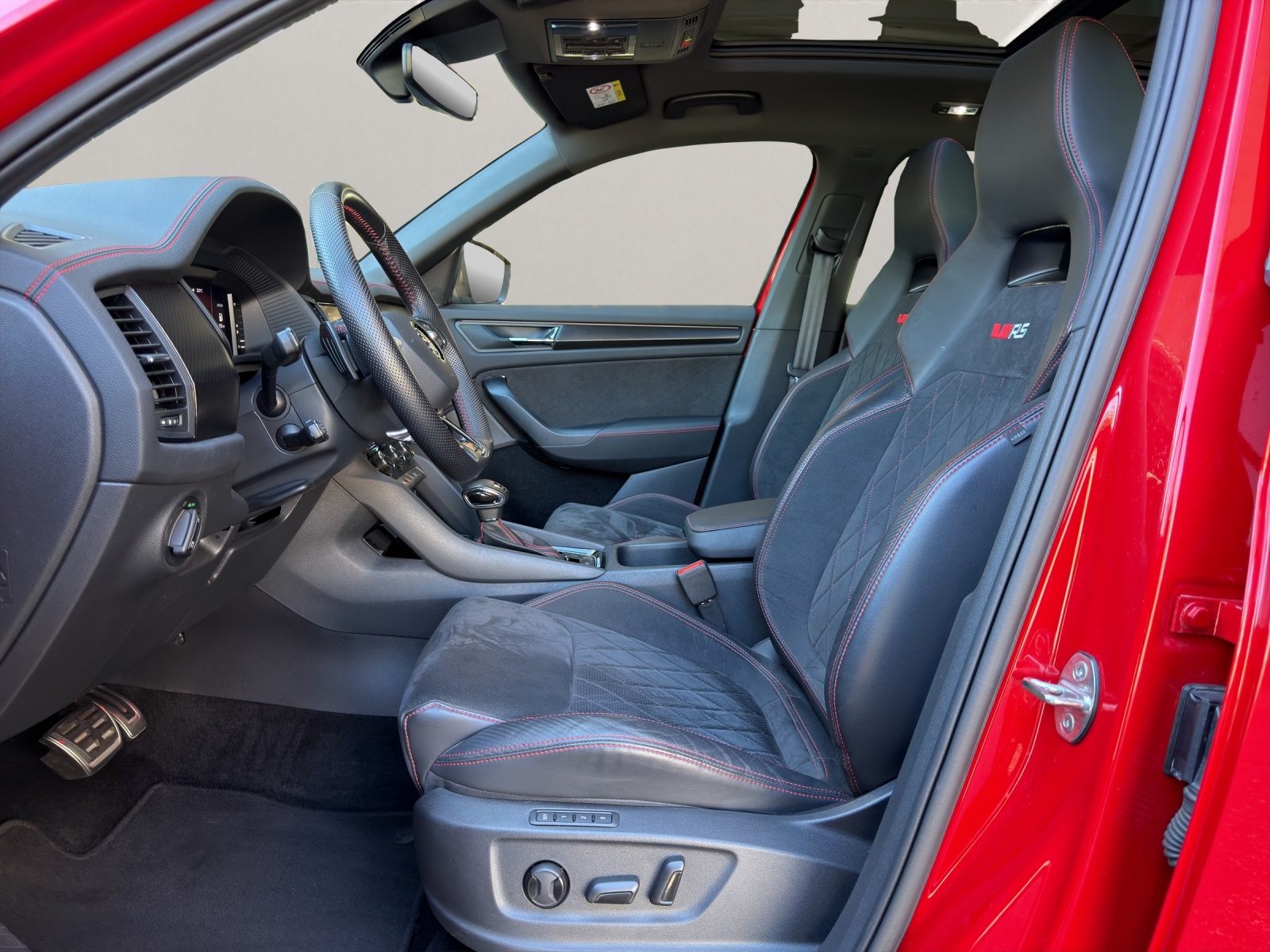 SKODA Kodiaq 2.0 TSI RS DSG-image-7