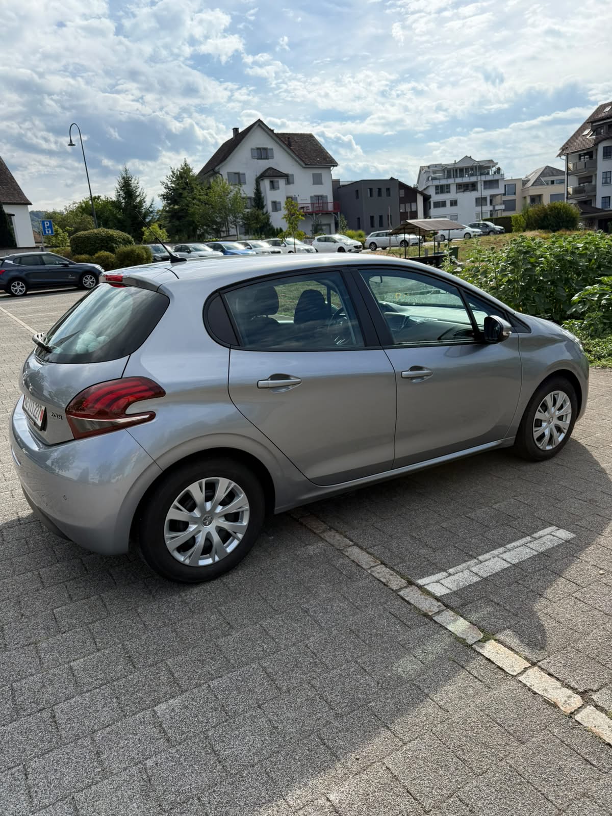 PEUGEOT 1.2 PureTech Active S/S — slika 1