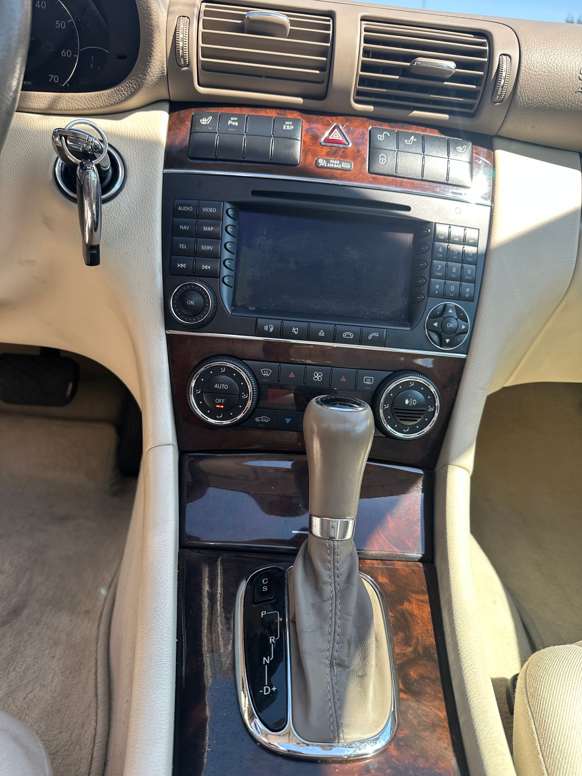 MERCEDES-BENZ C 350 Elégance 4Matic Automatic-image-15
