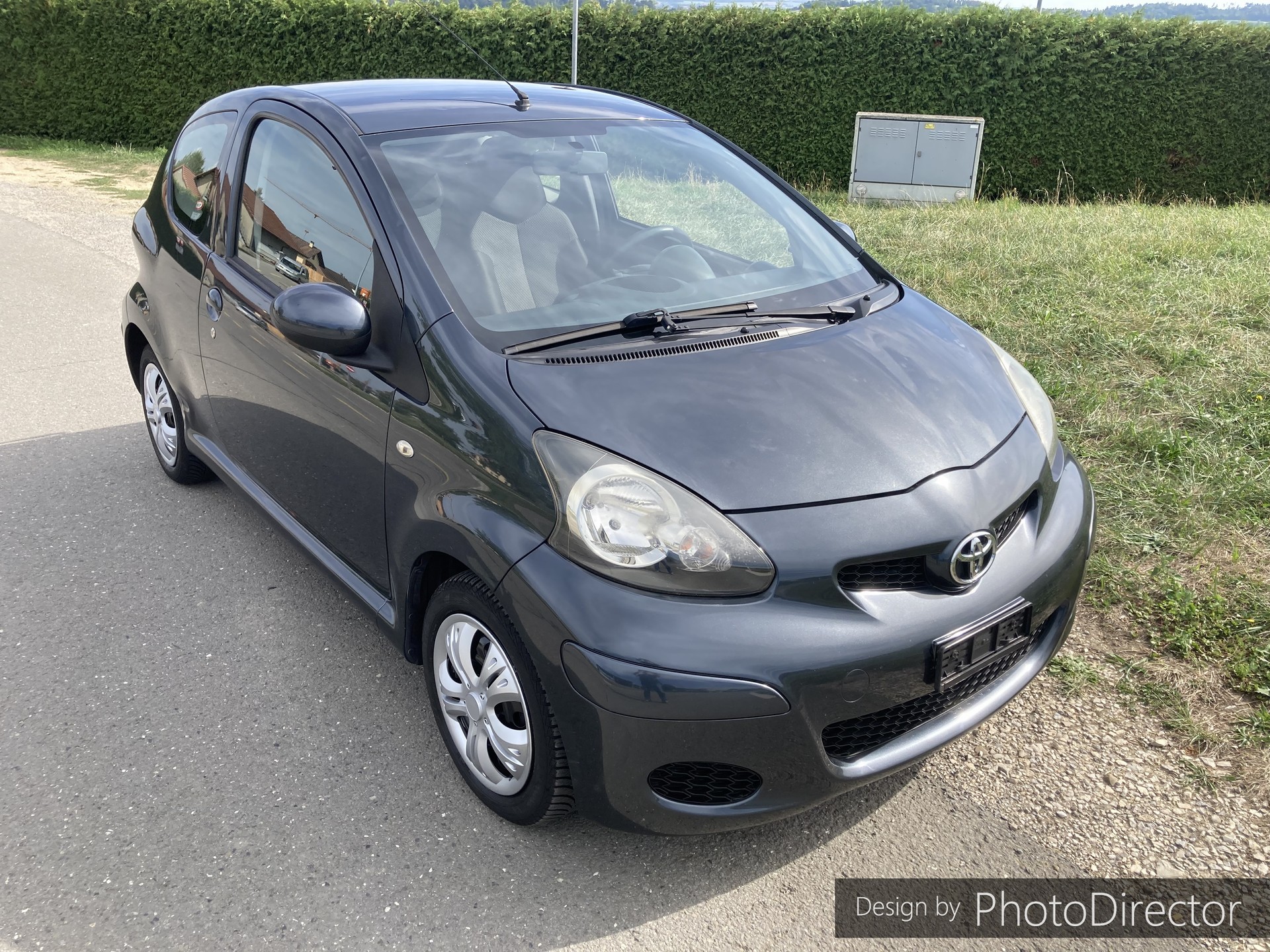 TOYOTA Aygo 1.0 Linea Luna Cool-image-12