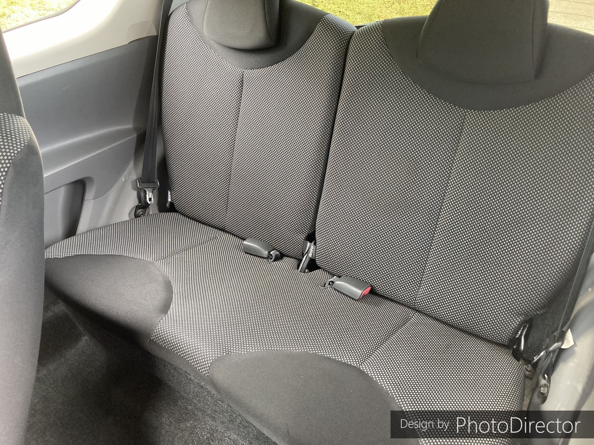 TOYOTA Aygo 1.0 Linea Luna Cool-image-9