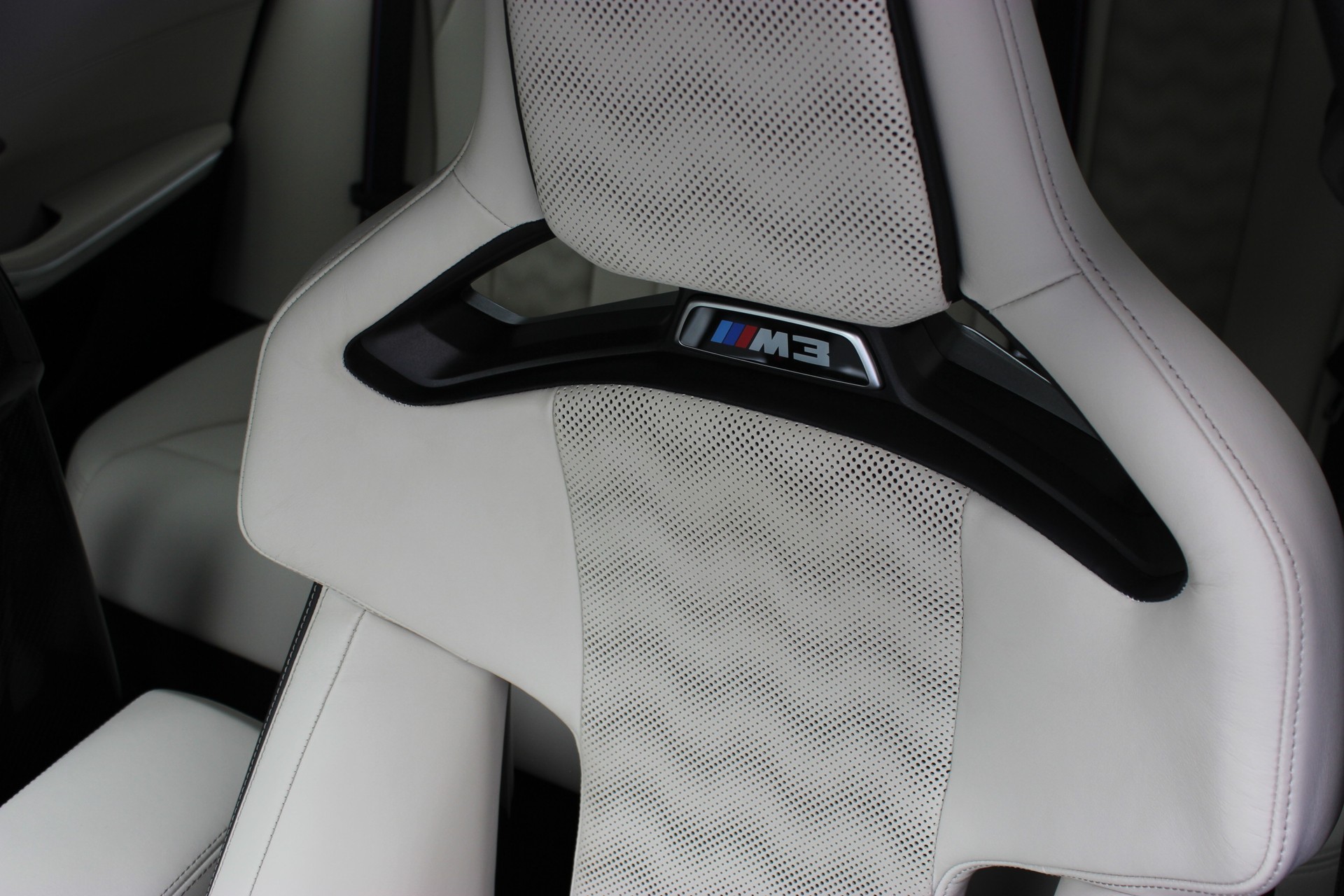 BMW M3 Competition M xDrive Individual M CARBON EXTERIEURPAKET *PURPLE SILK METALLIC* 🎉1.88%-LEASINGAKTION🎉-image-21