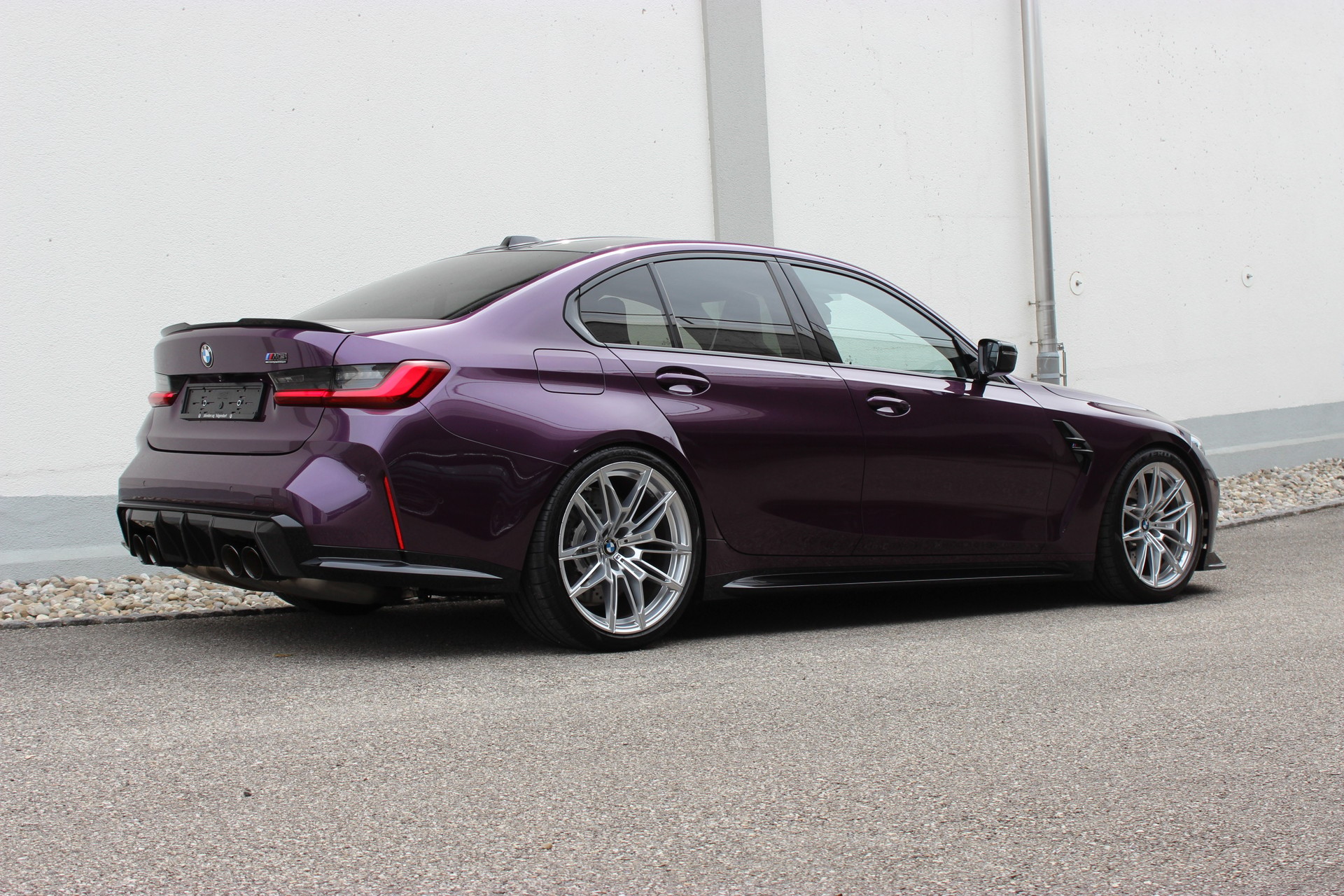 BMW M3 Competition M xDrive Individual M CARBON EXTERIEURPAKET *PURPLE SILK METALLIC* 🎉1.88%-LEASINGAKTION🎉-image-0