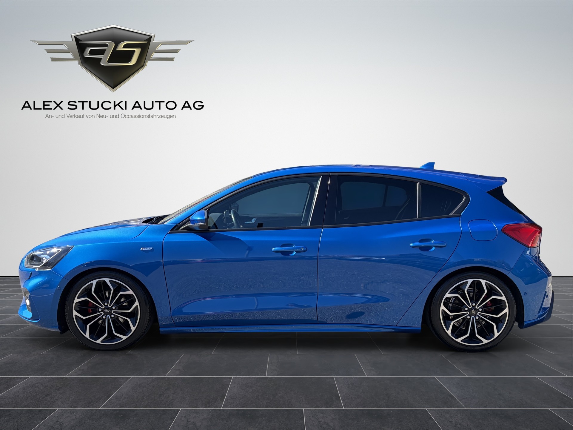 FORD Focus 1.0 SCTi ST Line-image-3