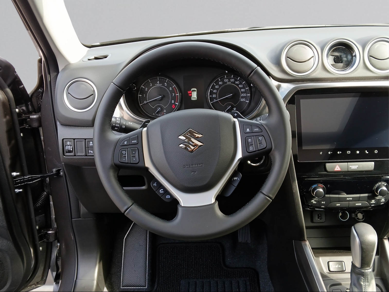 SUZUKI Vitara 1.4 T Compact Top Hybrid 4x4-image-14