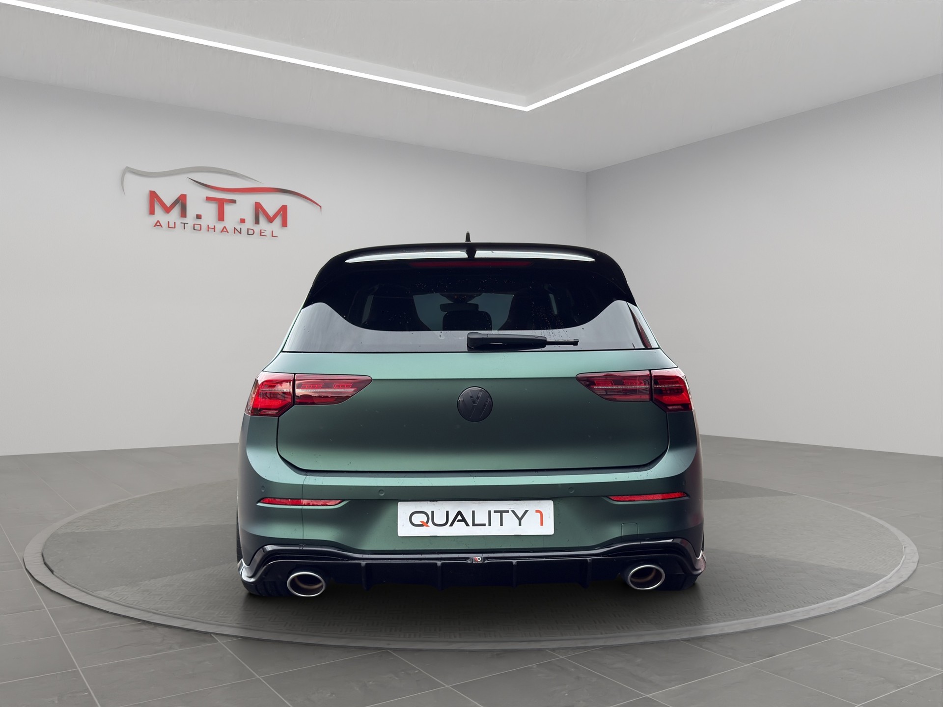 VW Golf 2.0 TSI GTI Clubsport DSG-image-9
