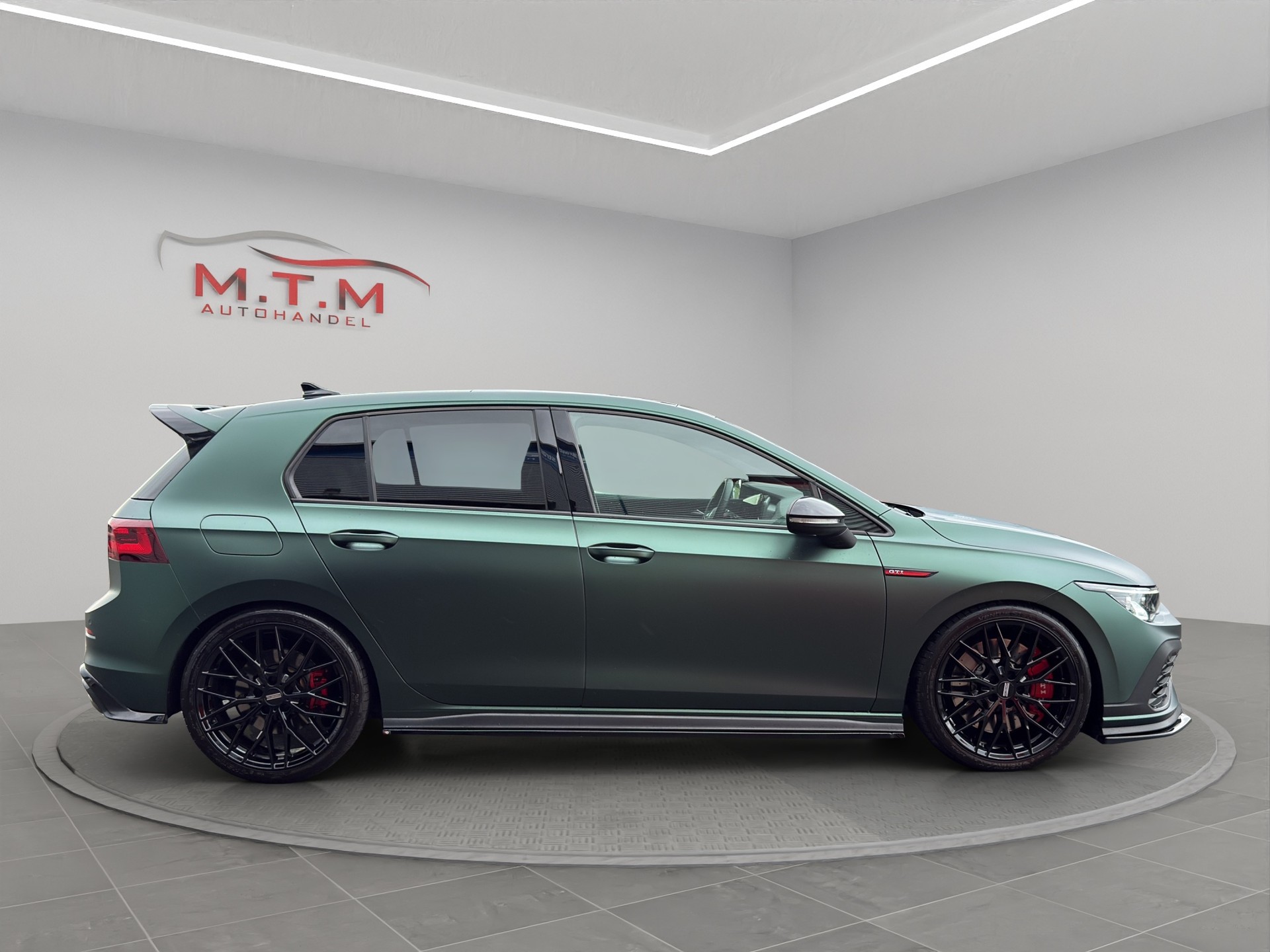 VW Golf 2.0 TSI GTI Clubsport DSG-image-13