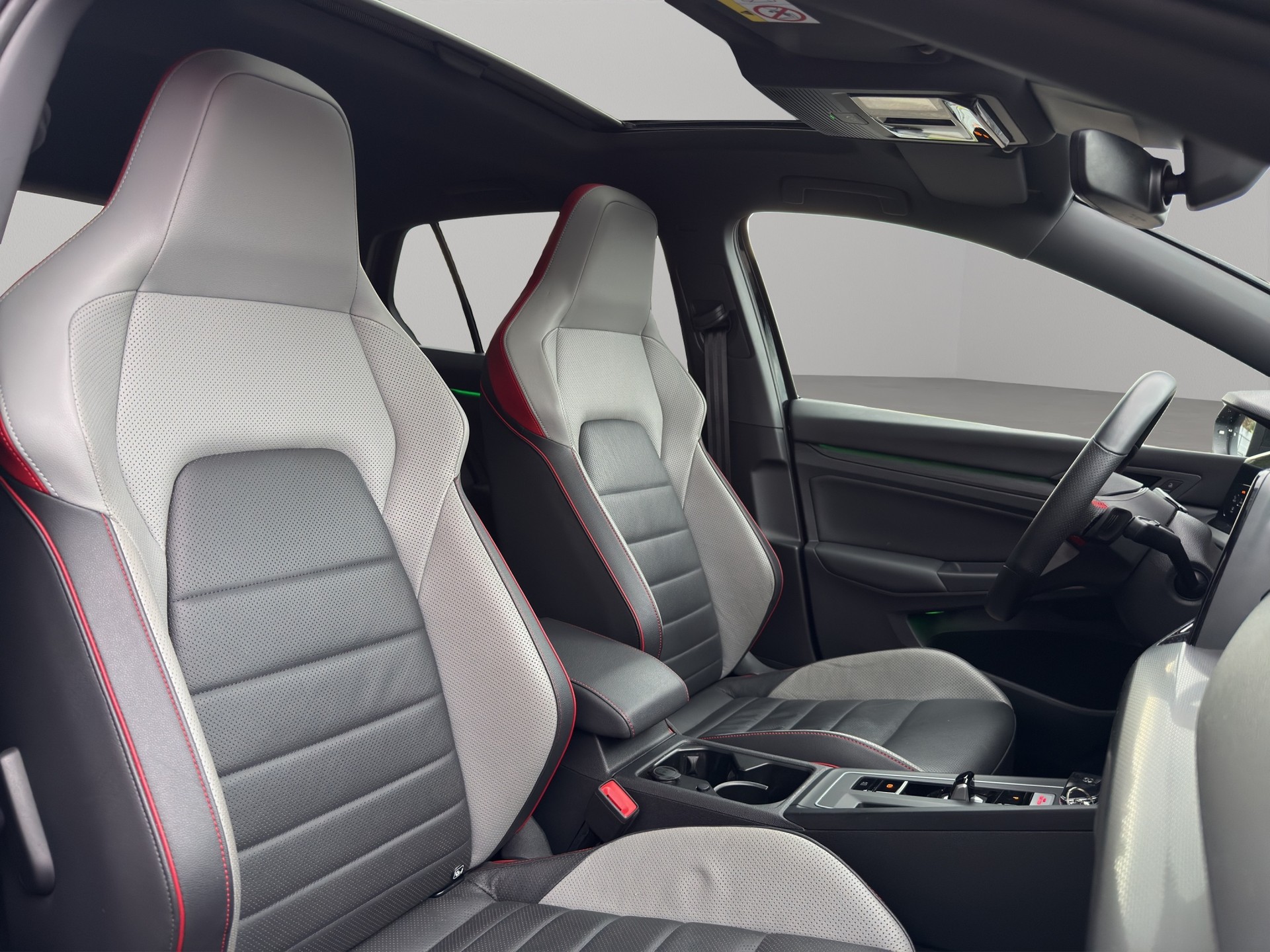 VW Golf 2.0 TSI GTI Clubsport DSG-image-21