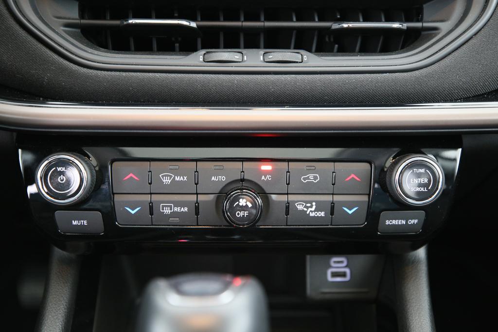 JEEP Compass 1.5 Turbo Upland Plus Sky-image-7