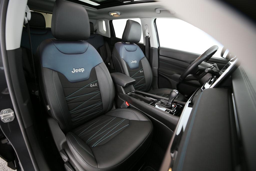 JEEP Compass 1.5 Turbo Upland Plus Sky-image-11