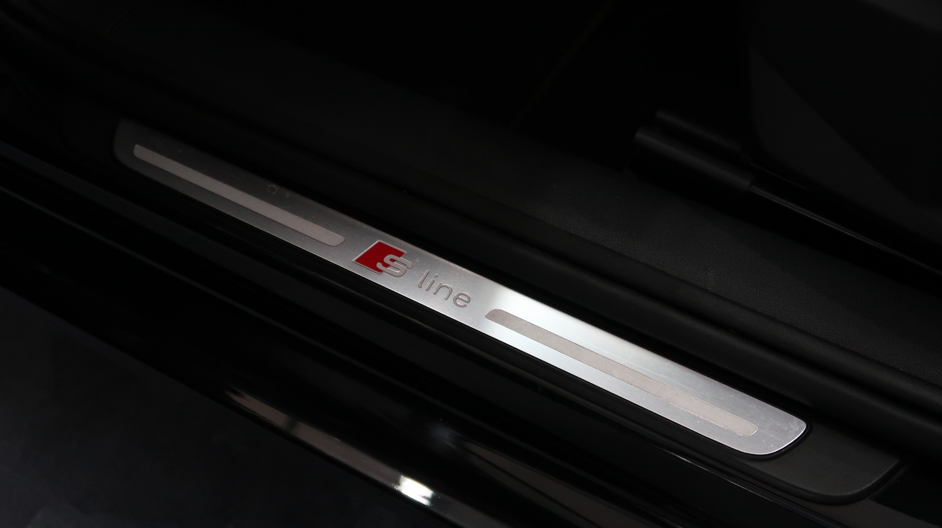AUDI A1 Sportback 35 TFSI Intérieur S Line / 150CV / CH / GARANTIE / KEYLESS-image-25